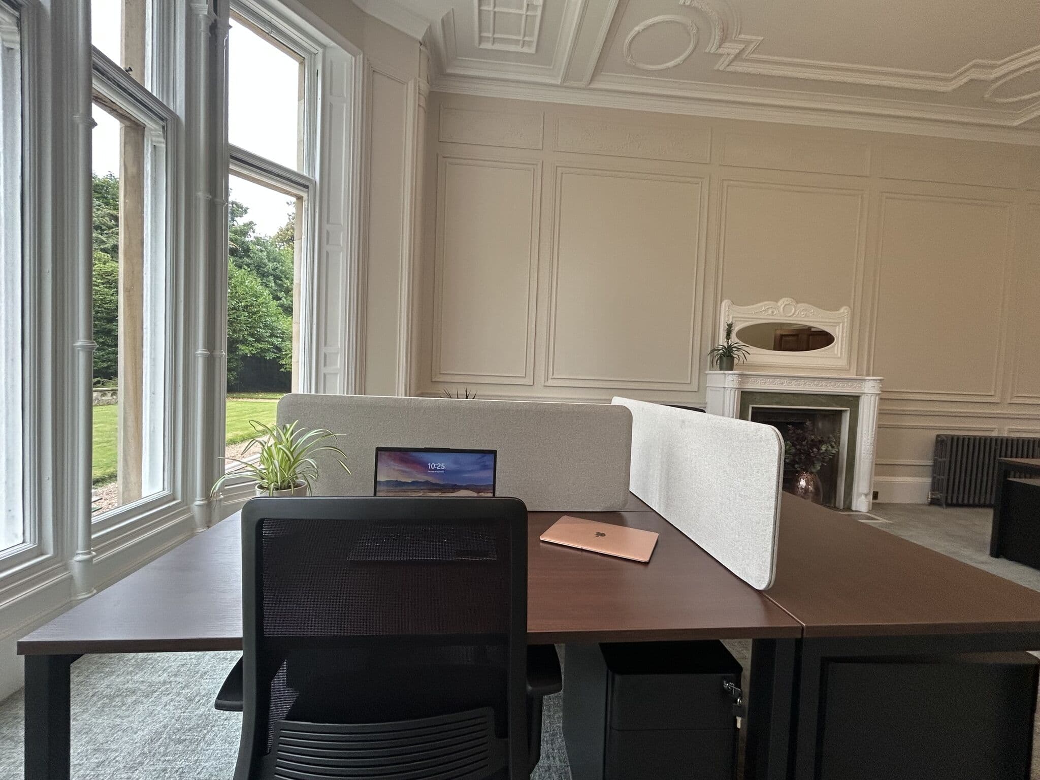 Dedicated Desk Dedicated Desk