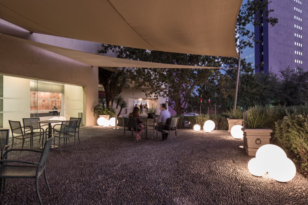 115698-115698-785819.jpg 115698-115698-785819.jpg