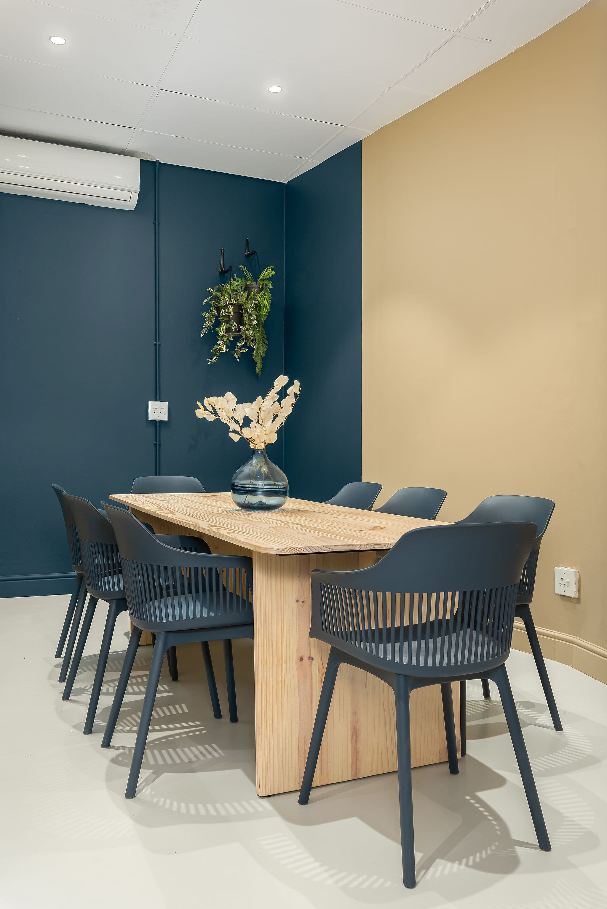 Meeting rooms Meeting rooms