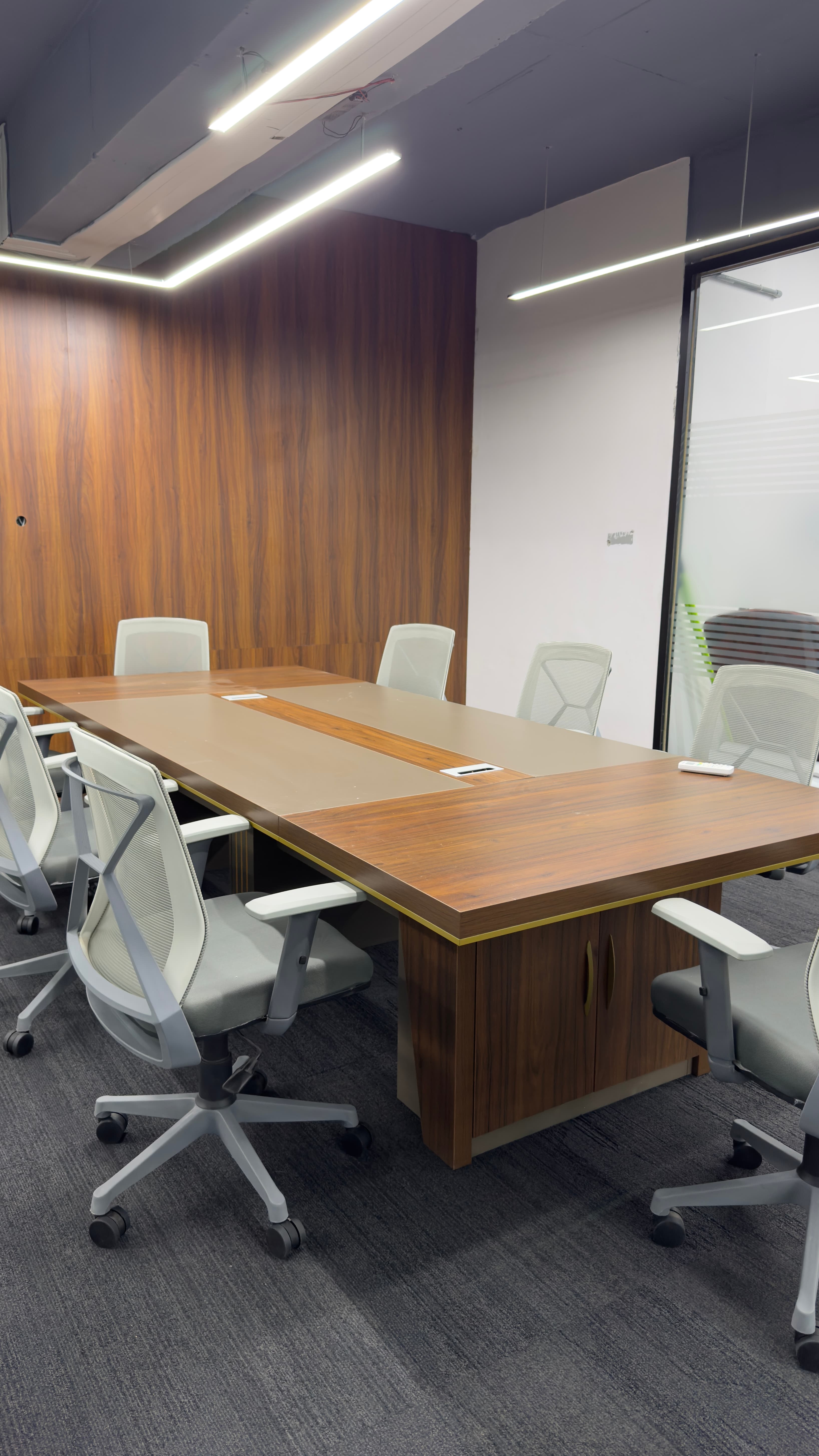 CONFERENCE ROOM CONFERENCE ROOM