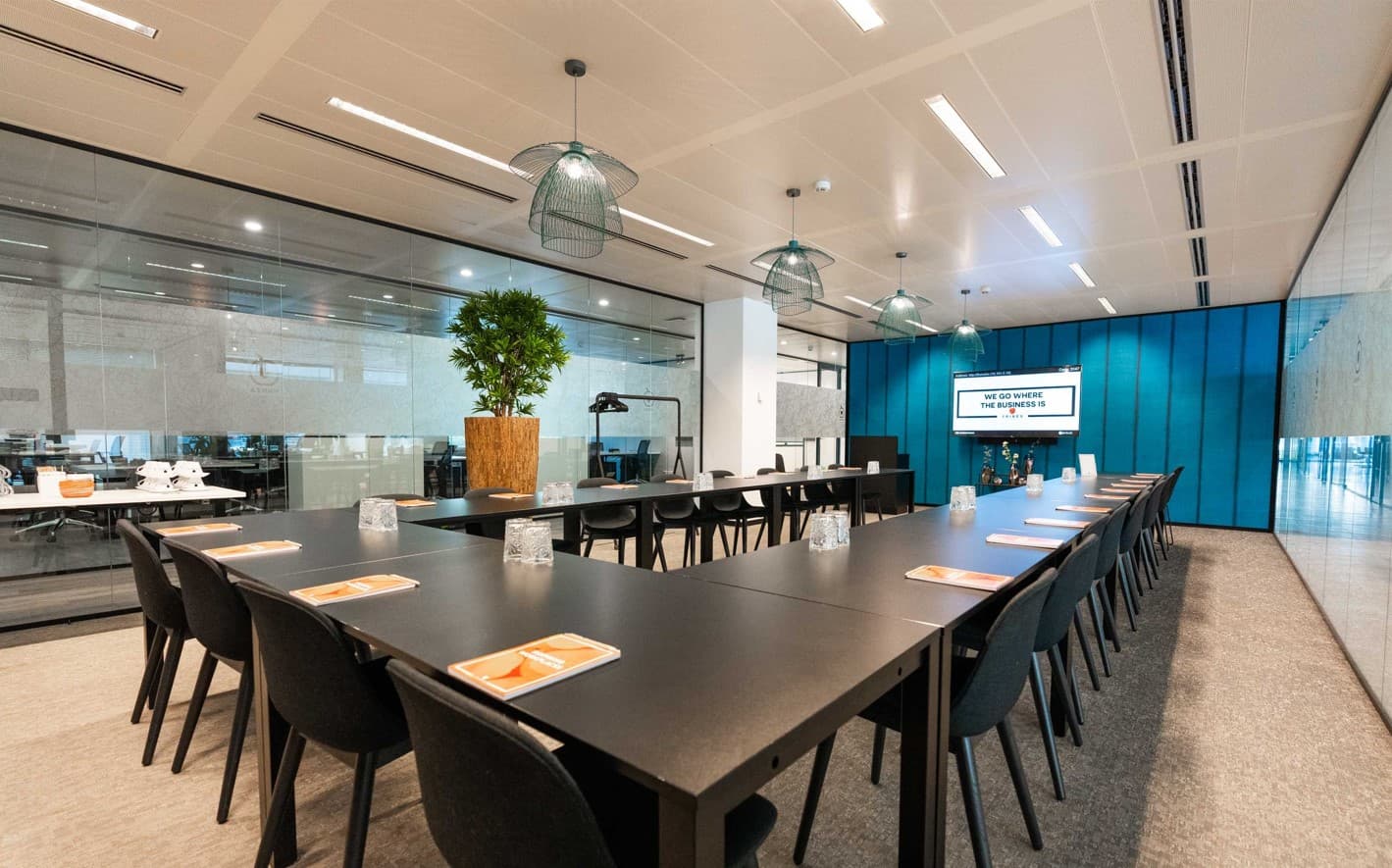 Meeting room Meeting room