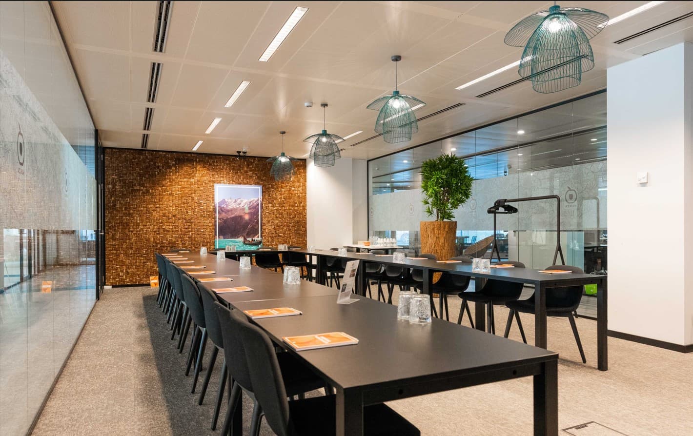 Meeting room Meeting room