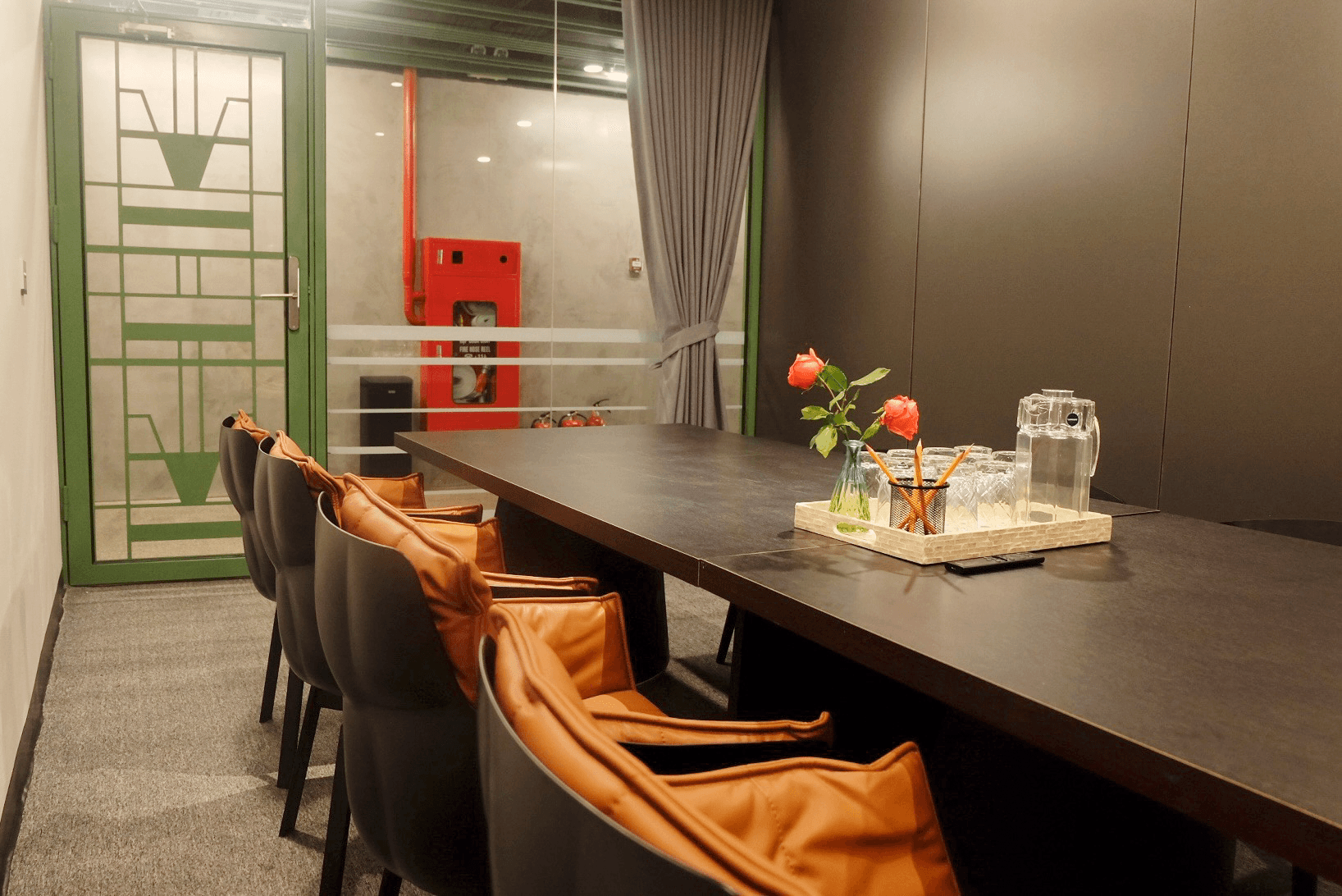 New ideas only spring from new ways of working and thinking. Thus, we don’t just provide stylishly-furnished venues at the ve New ideas only spring from new ways of working and thinking. Thus, we don’t just provide stylishly-furnished venues at the ve