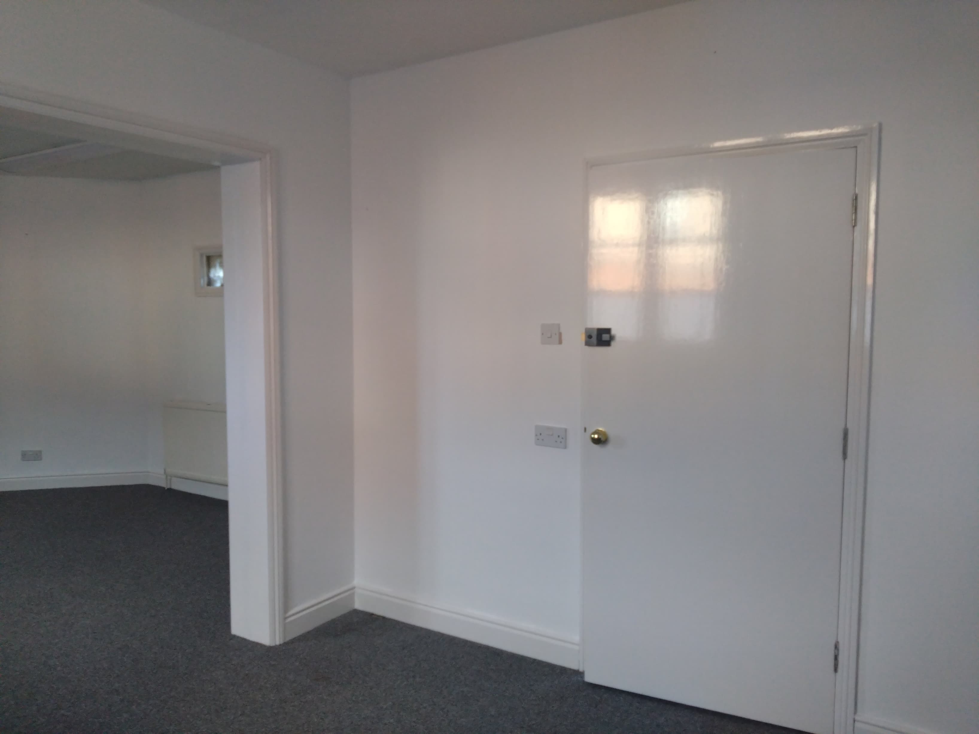 115438-115438-772536.jpg 115438-115438-772536.jpg