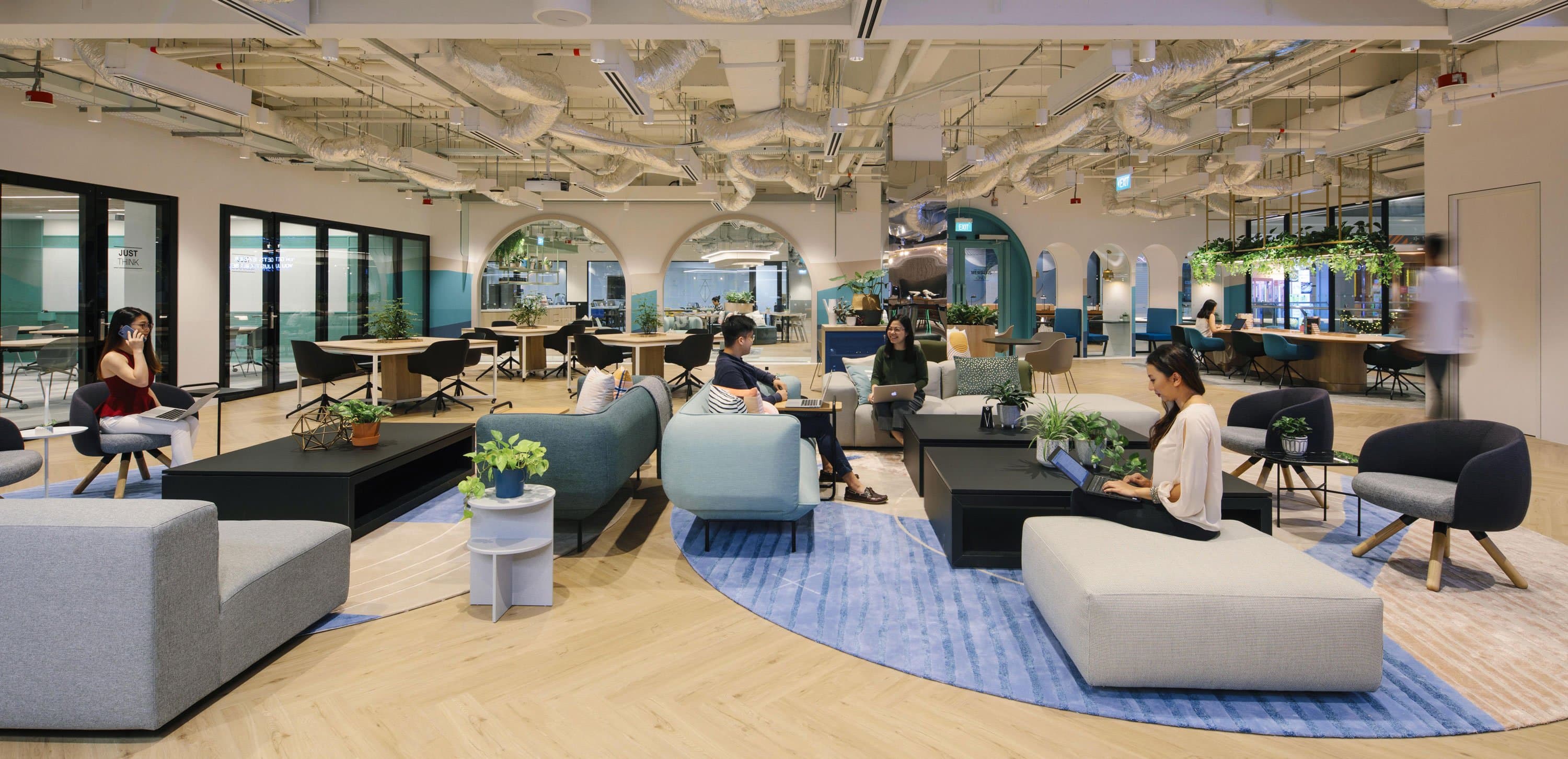 Breakout/Lounge Space Breakout/Lounge Space