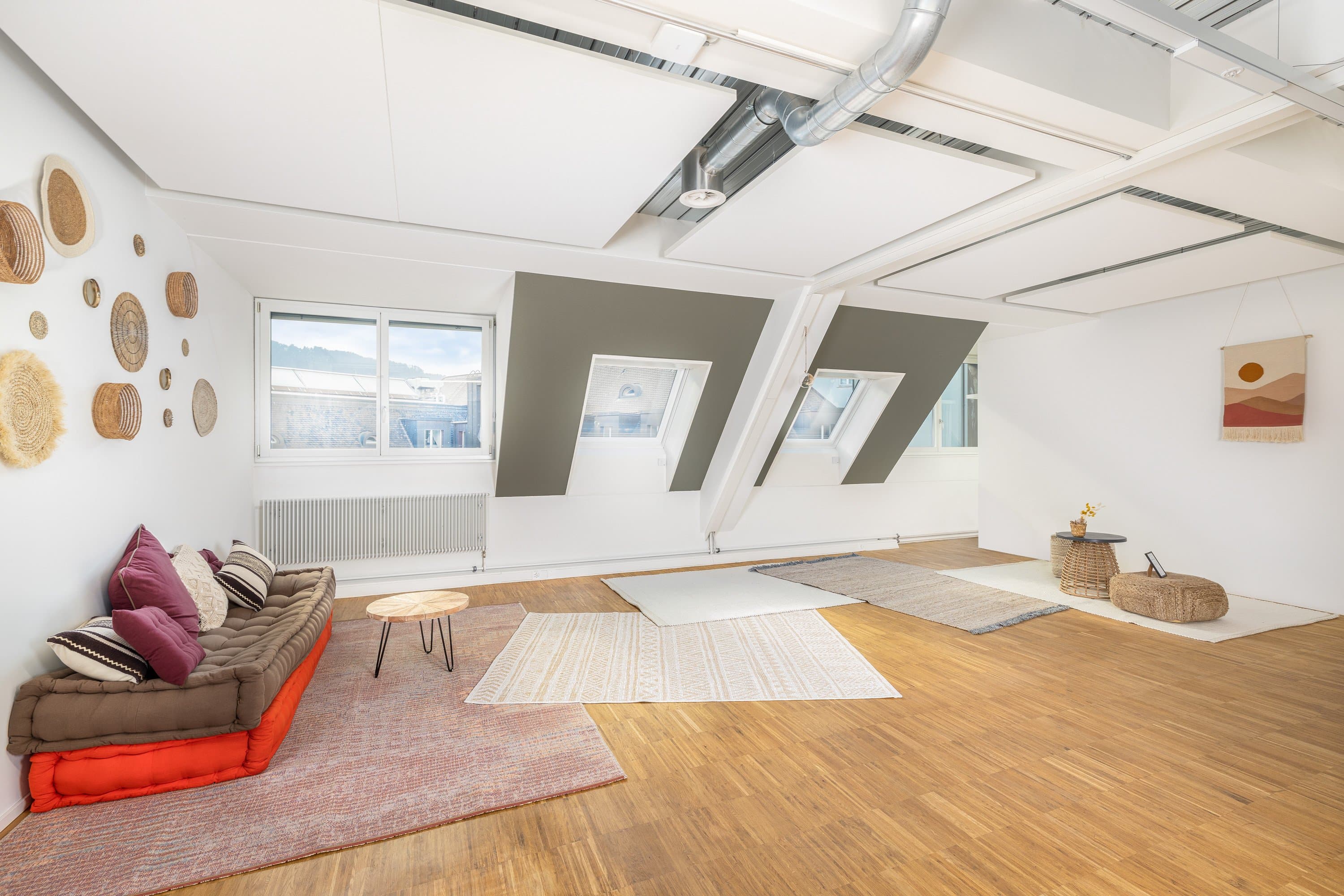 Breakout/Lounge Space Breakout/Lounge Space