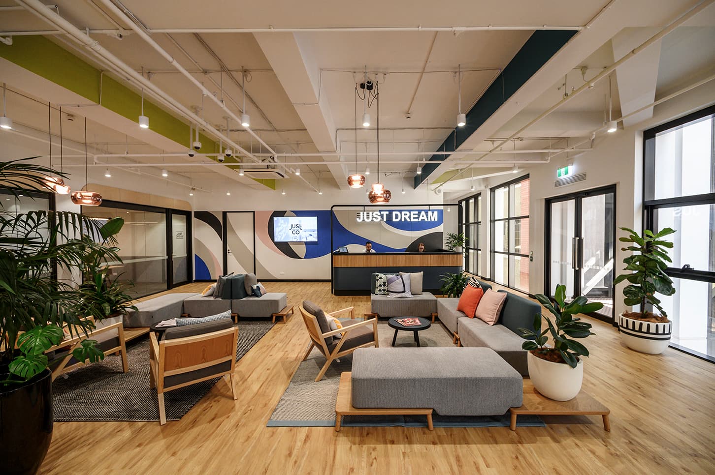 Breakout/Lounge Space Breakout/Lounge Space