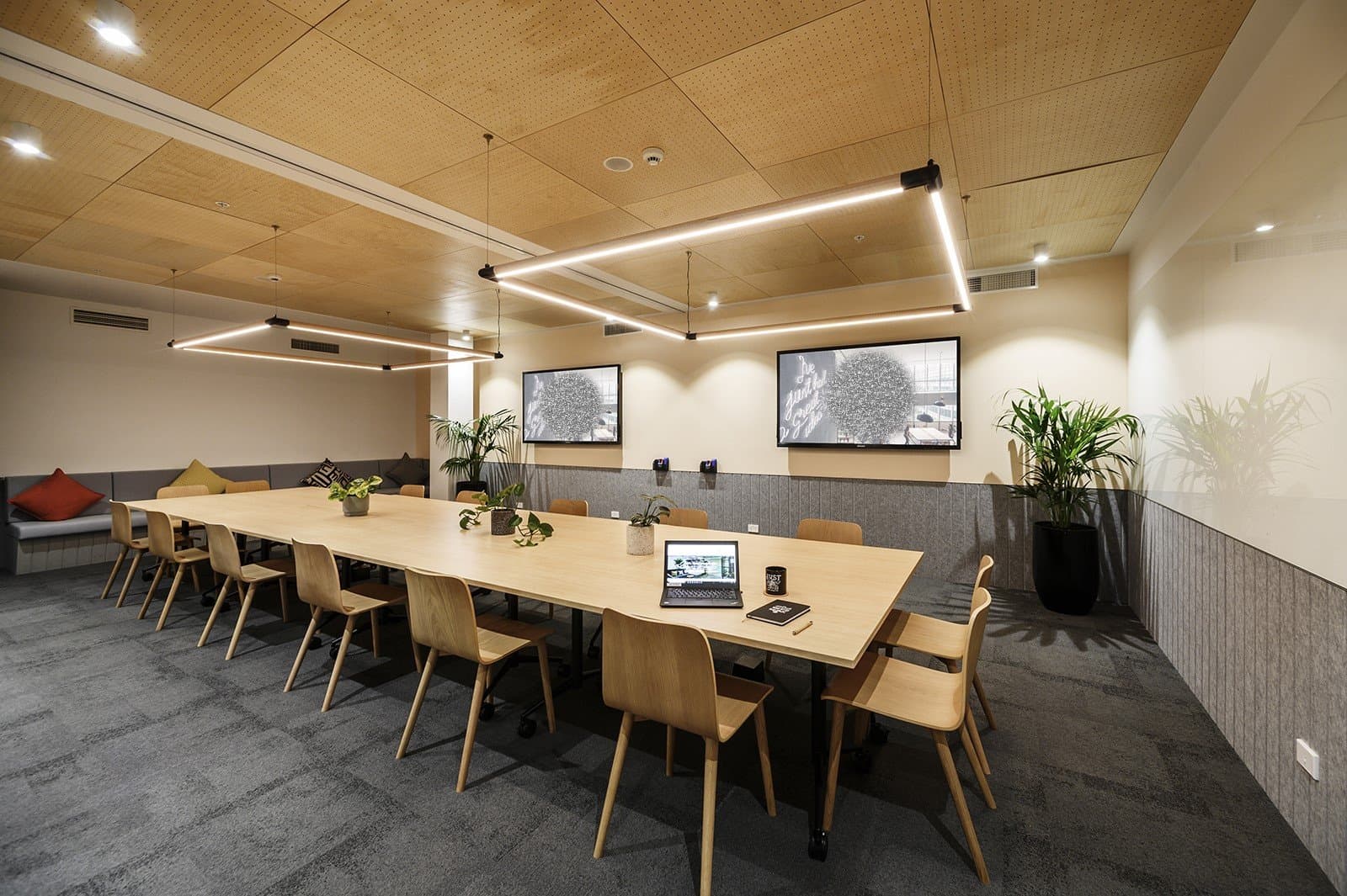 42312-42312-757930.jpg 42312-42312-757930.jpg