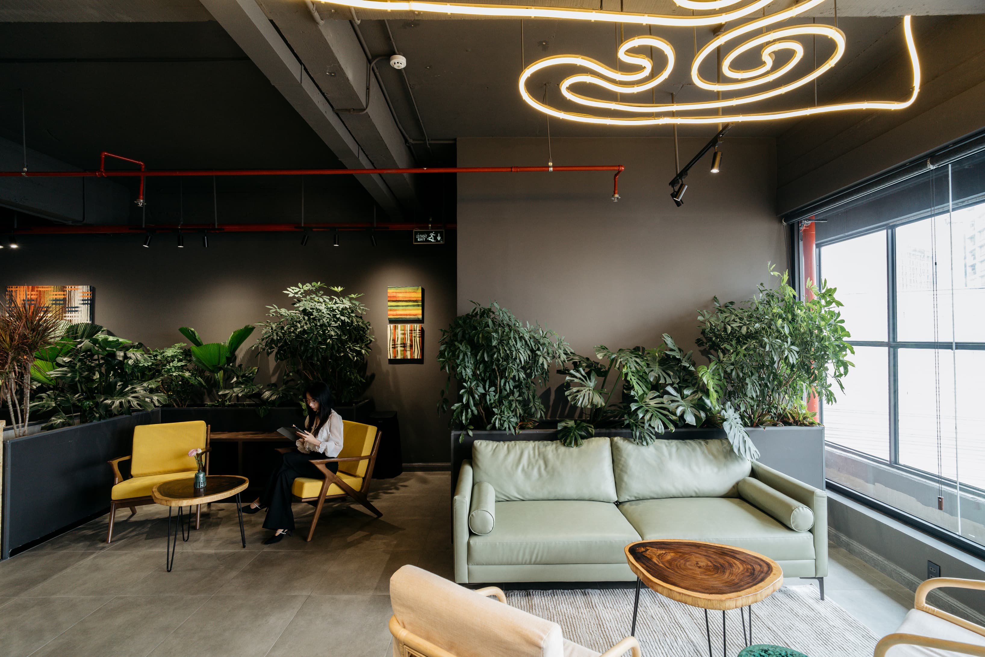 We believe that technology should be limitless and forever evolving to fit your modern lifestyle. We believe that technology should be limitless and forever evolving to fit your modern lifestyle.