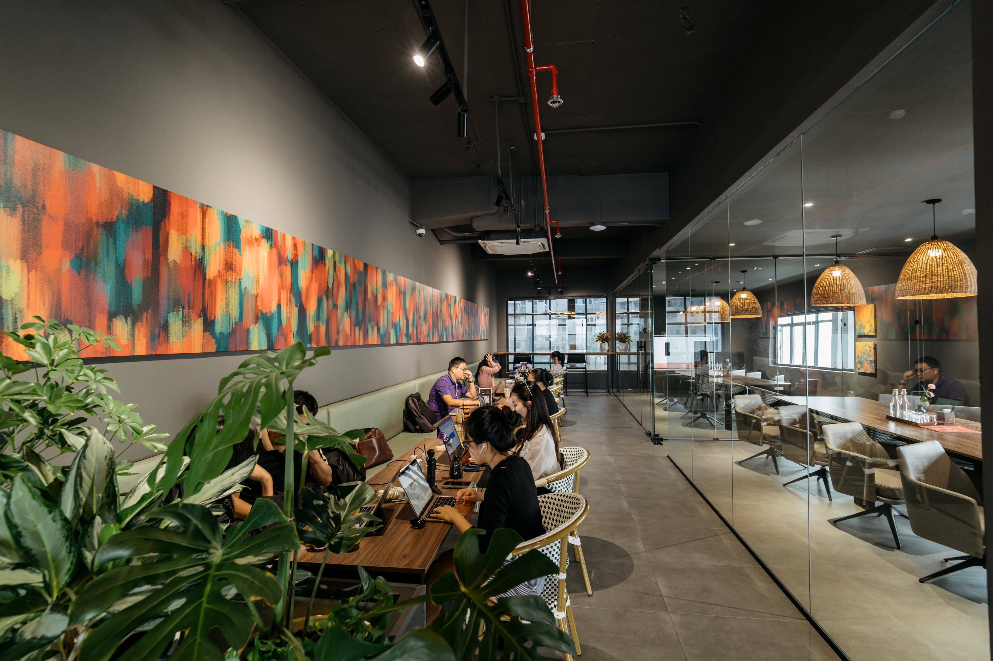 By sharing all facilities, you can enjoy an enhanced ecosystem of services By sharing all facilities, you can enjoy an enhanced ecosystem of services