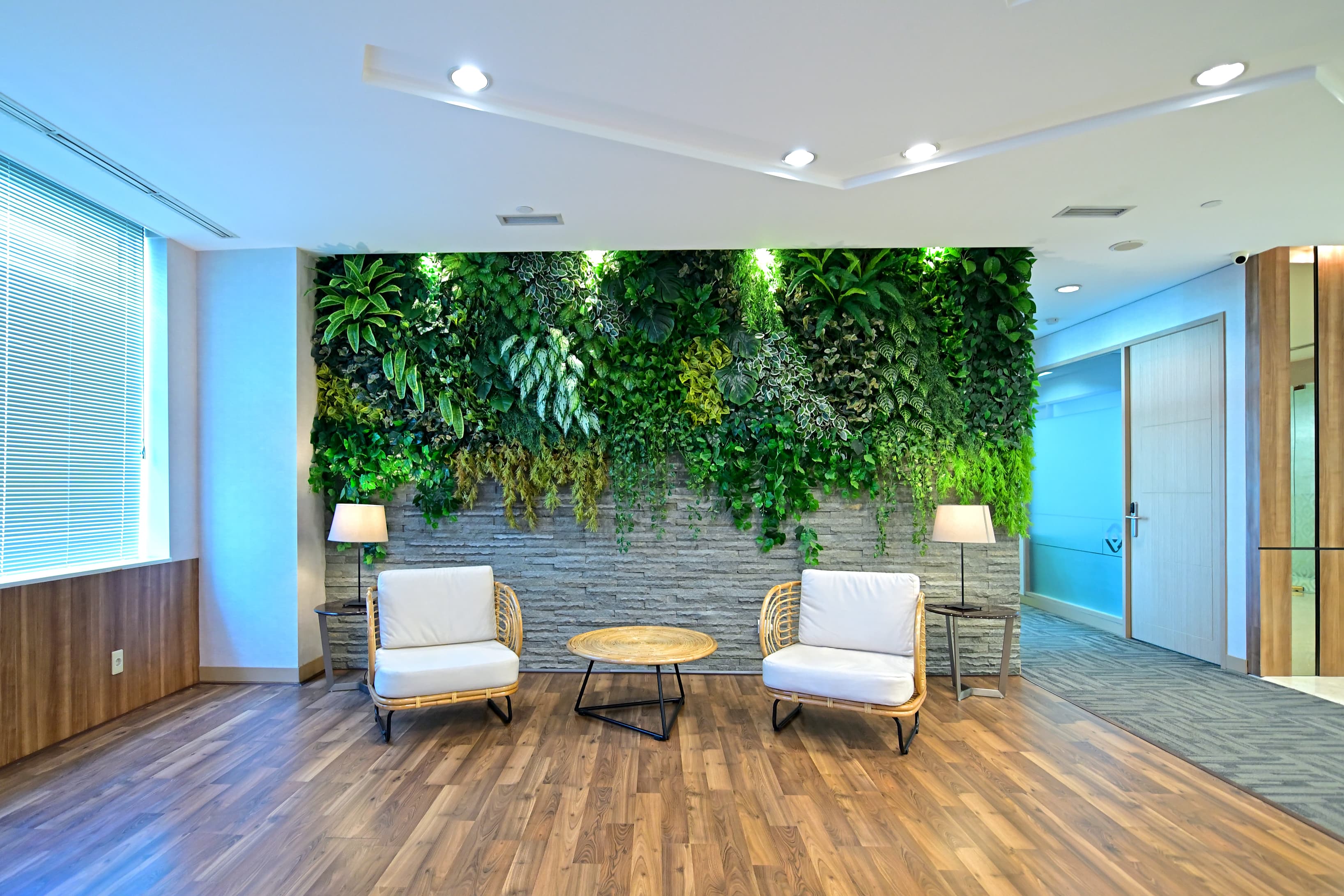 Comfortable lobby area for visitors before meetings or appointments. Comfortable lobby area for visitors before meetings or appointments.