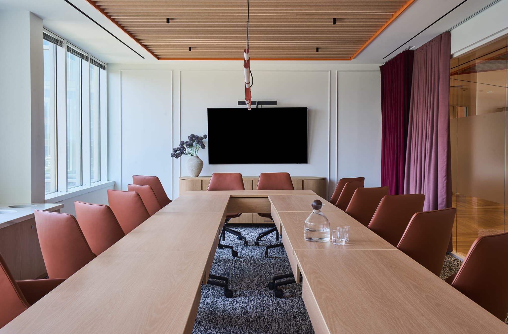 Highland Meeting Room (accommodates 18 ppl) Highland Meeting Room (accommodates 18 ppl)