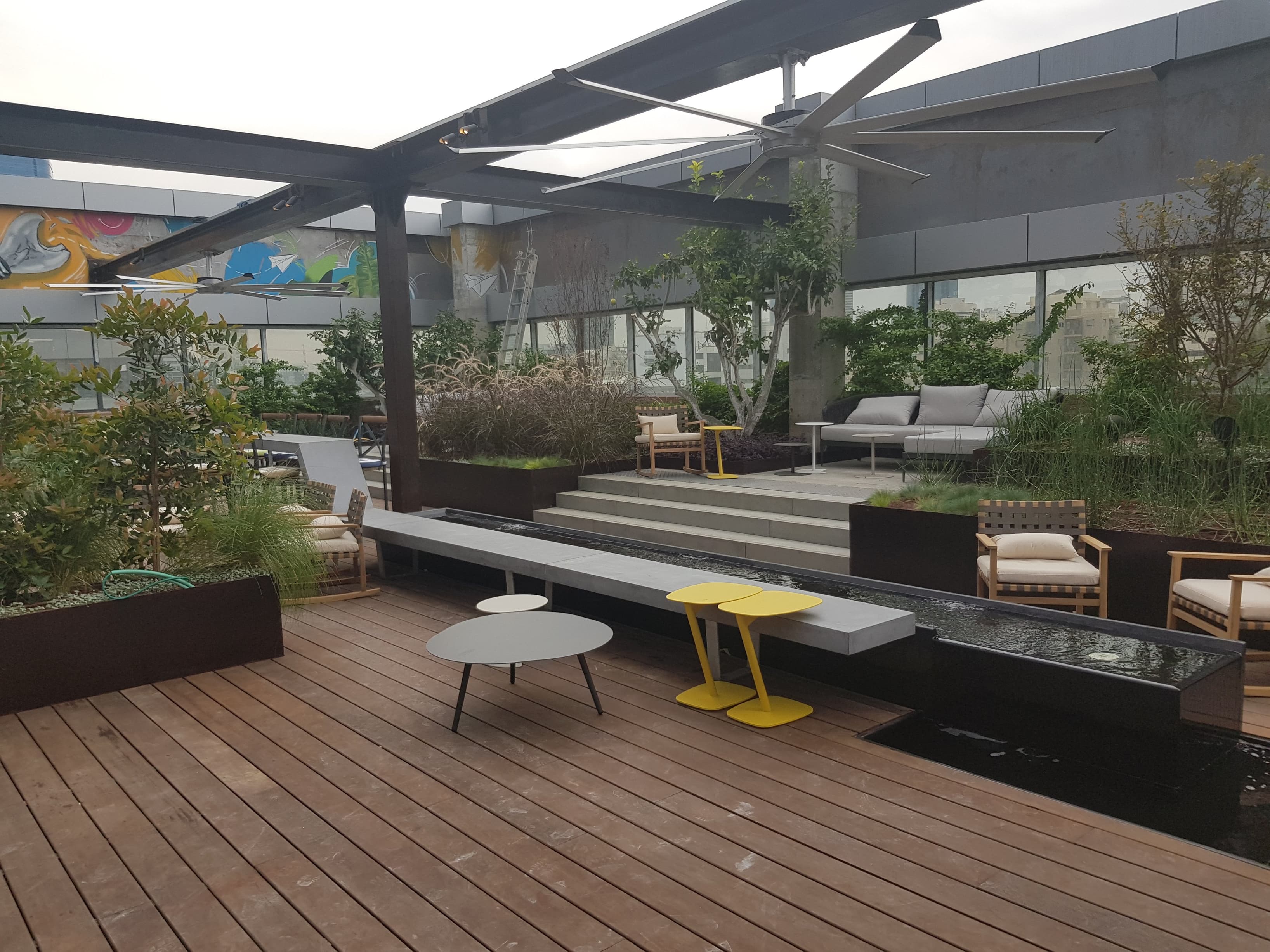 Breakout/Lounge Space Breakout/Lounge Space