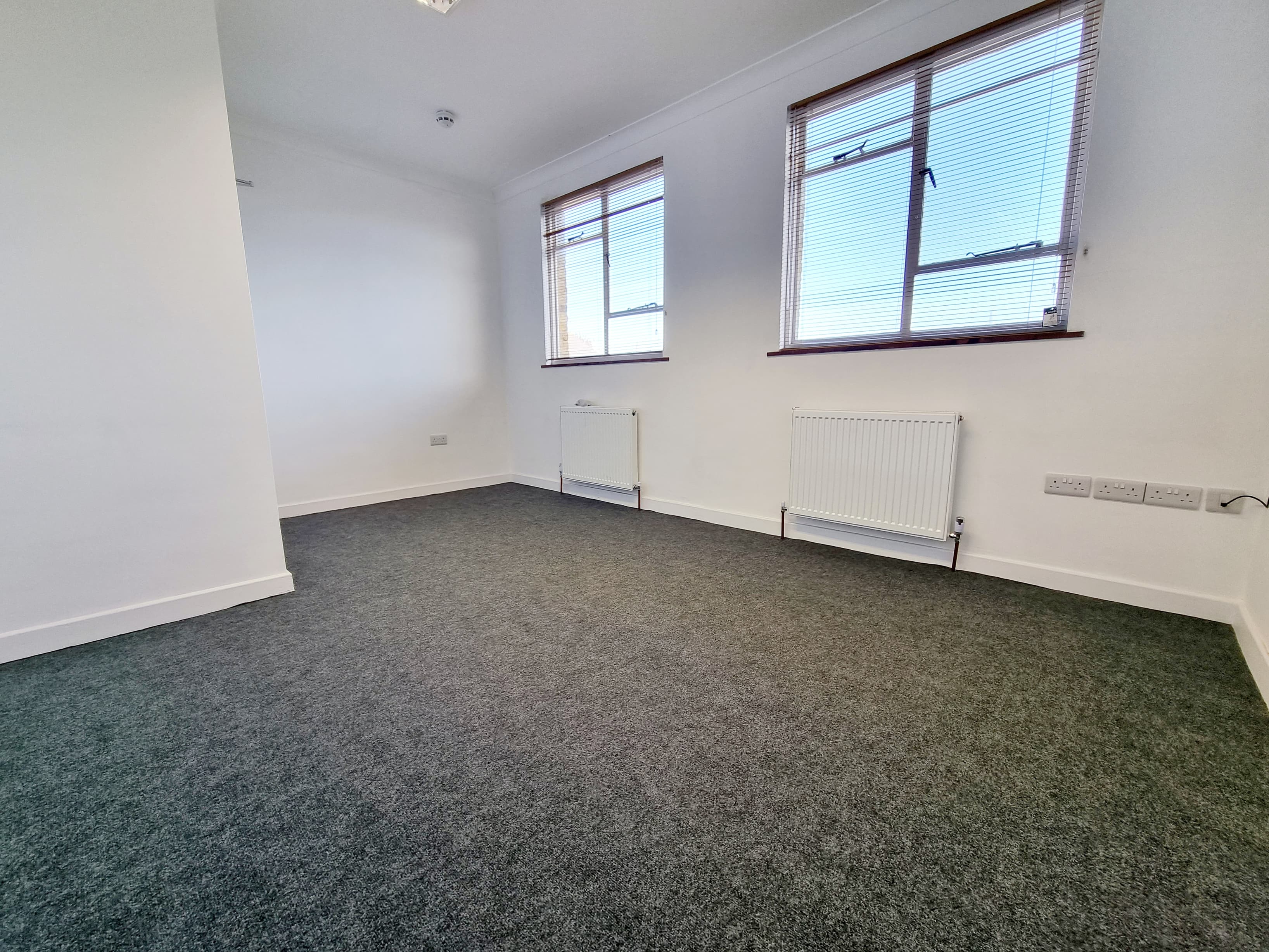 3 person office 3 person office