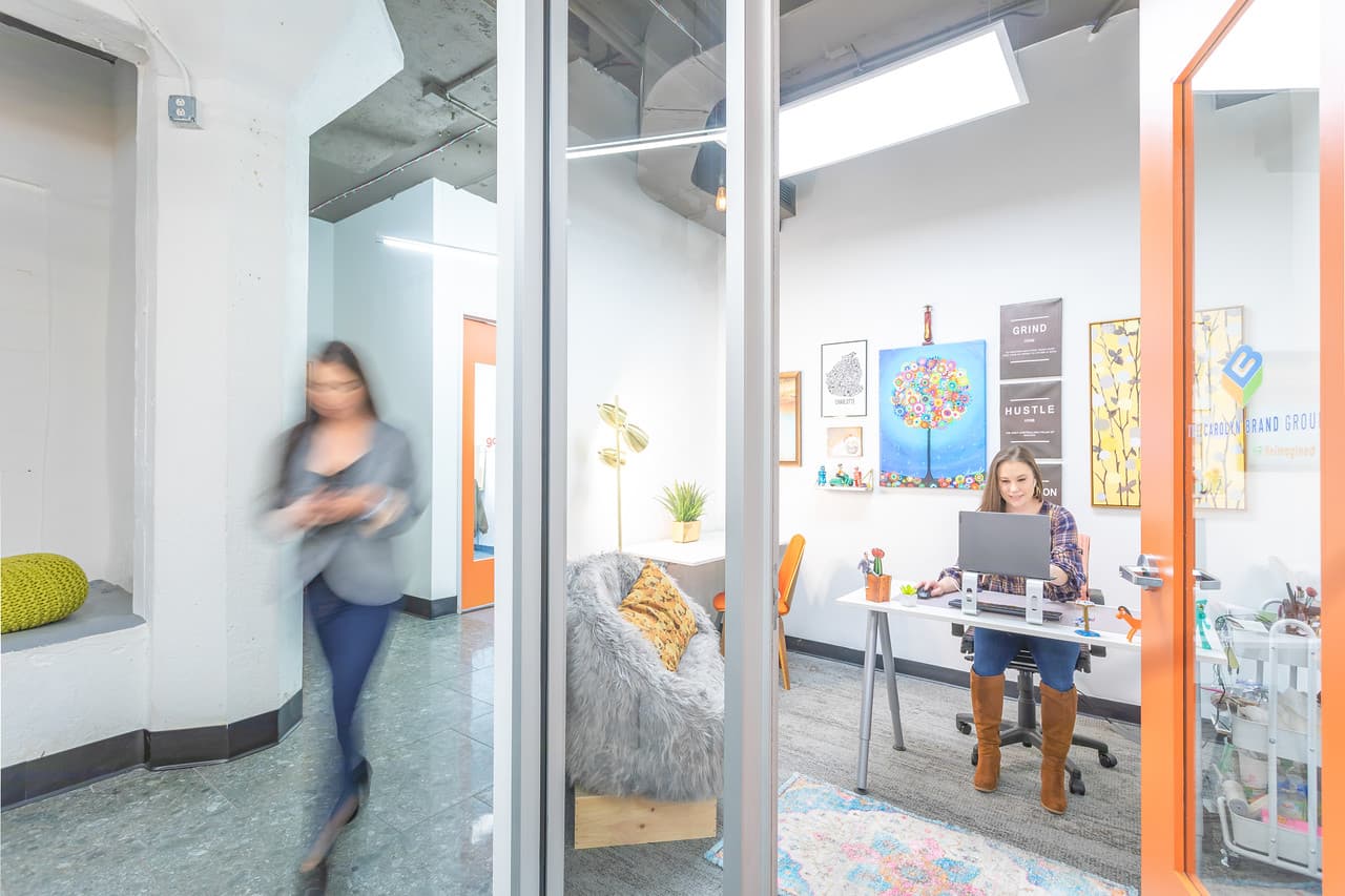 Private Office Private Office
