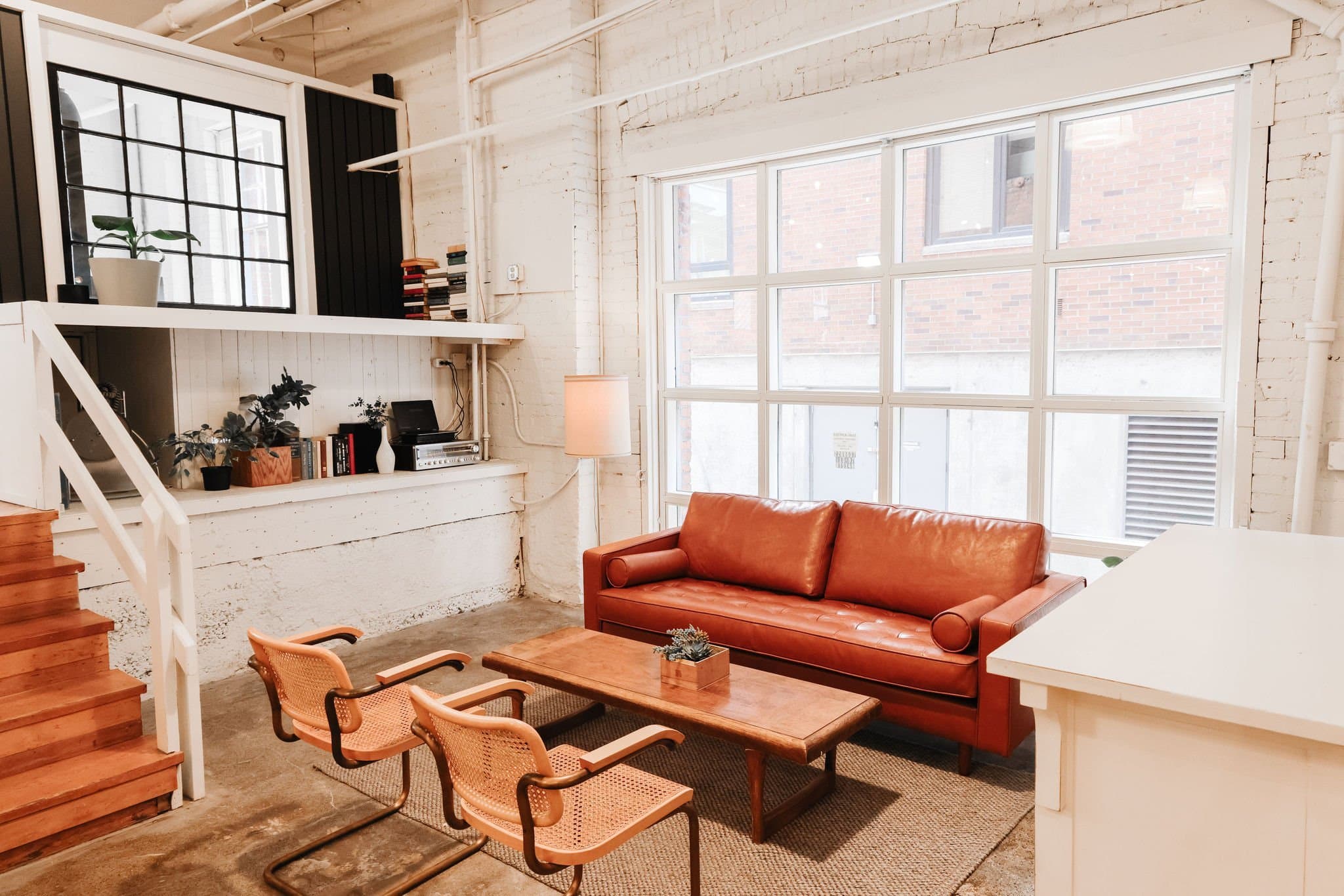 Breakout/Lounge Space Breakout/Lounge Space