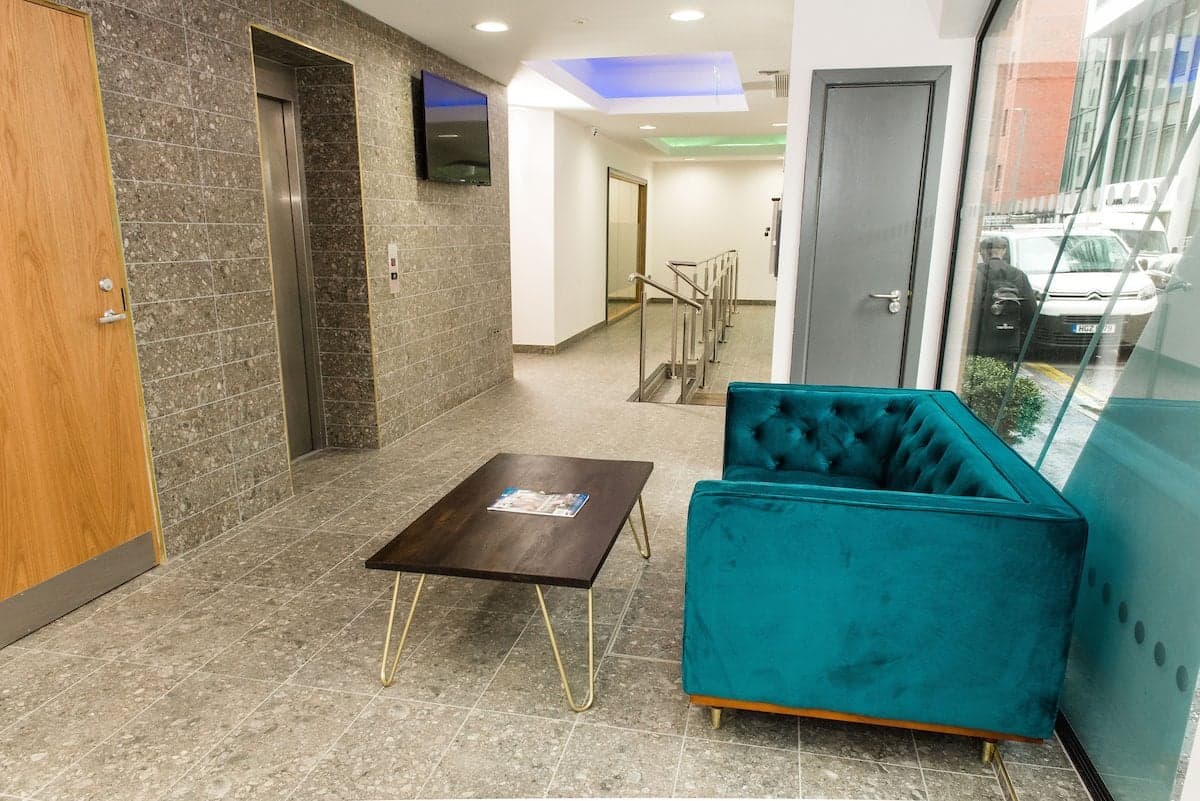 Lobby Lobby