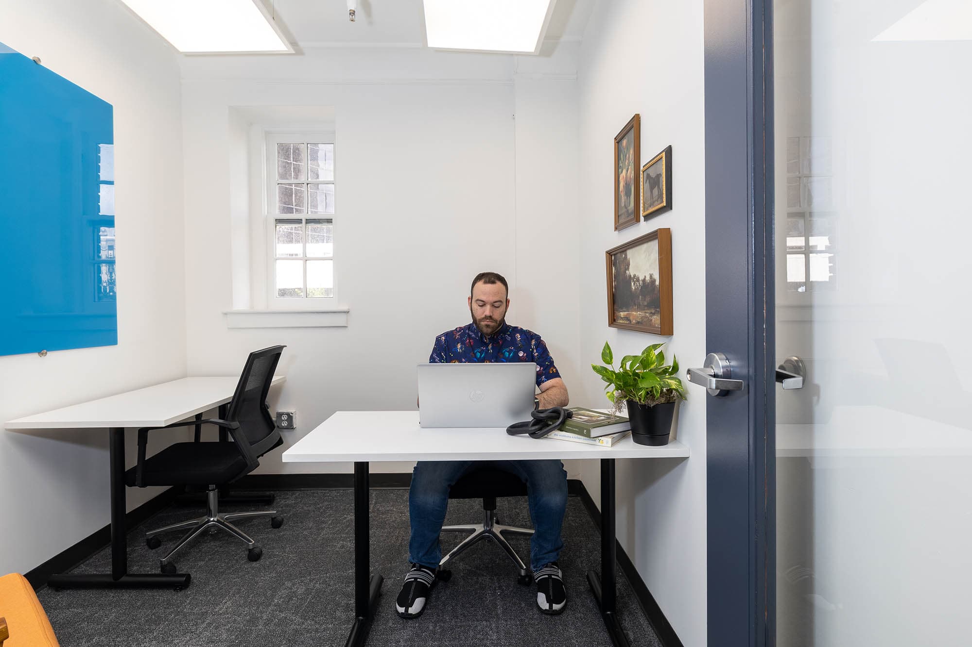 Private Office Private Office