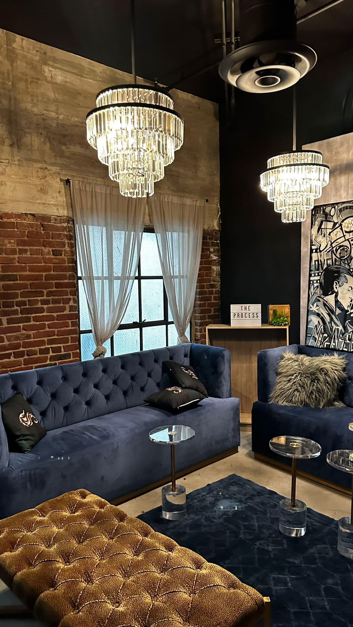 Breakout/Lounge Space Breakout/Lounge Space