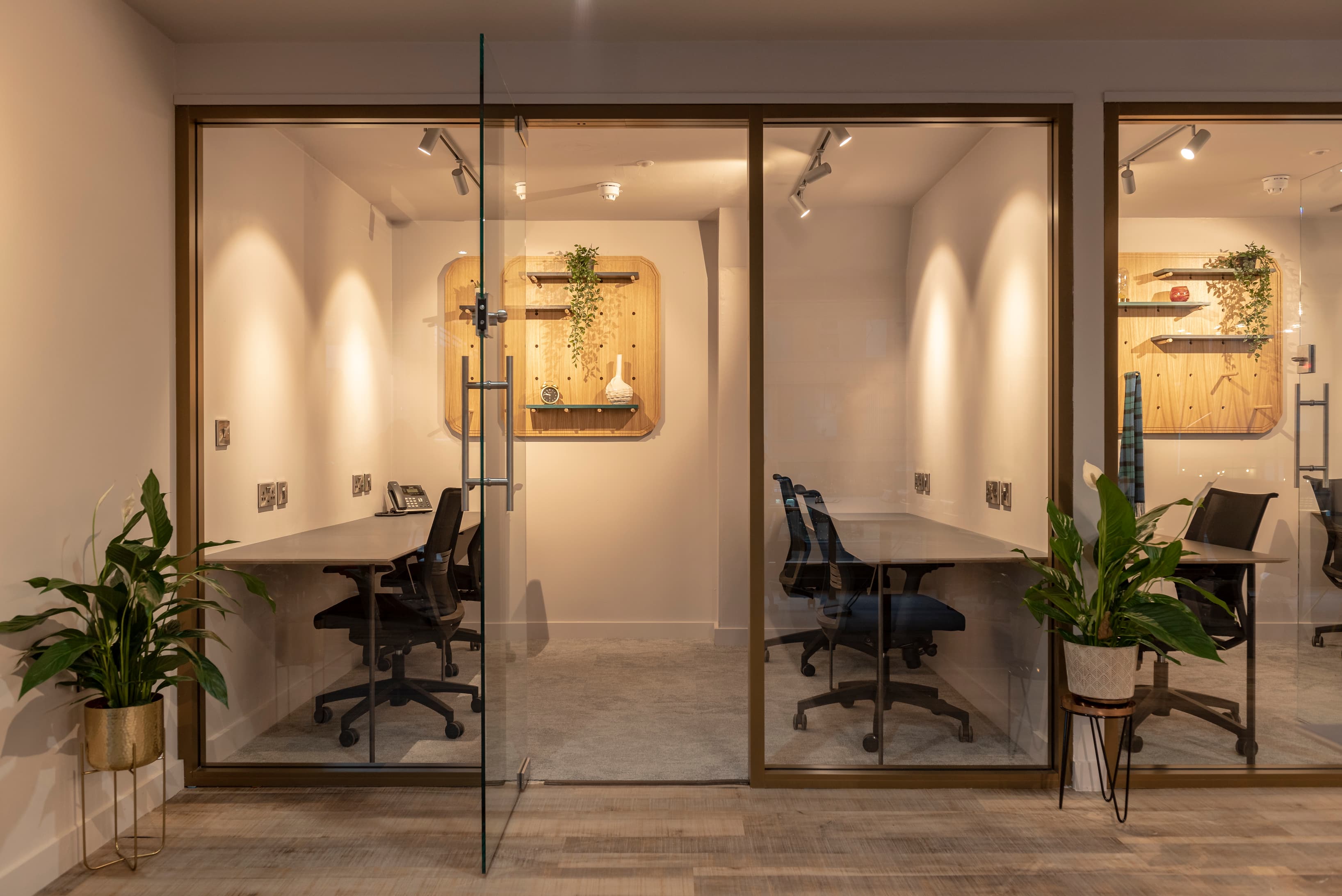 Private Office Private Office