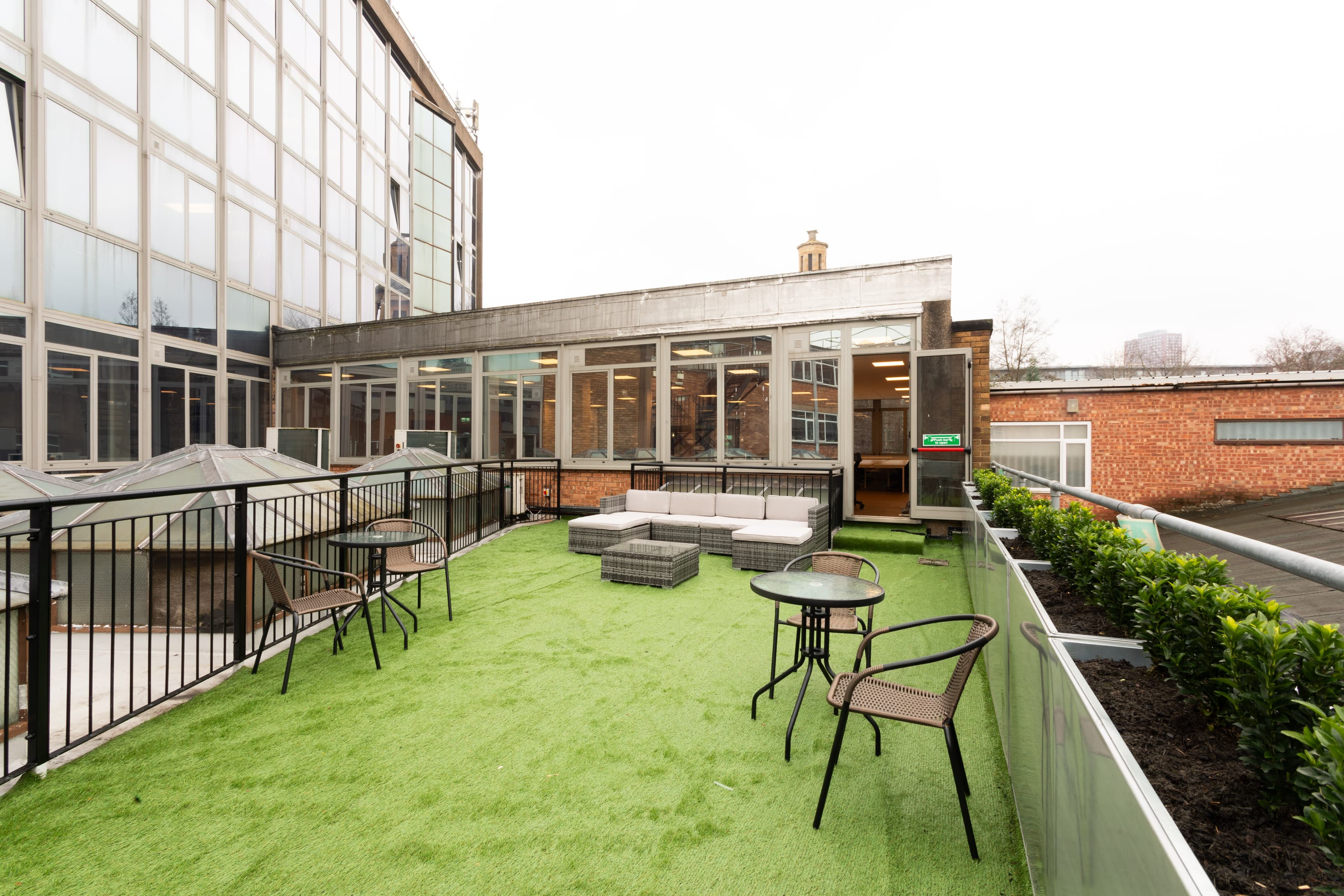 FF01 - Roof Terrace FF01 - Roof Terrace