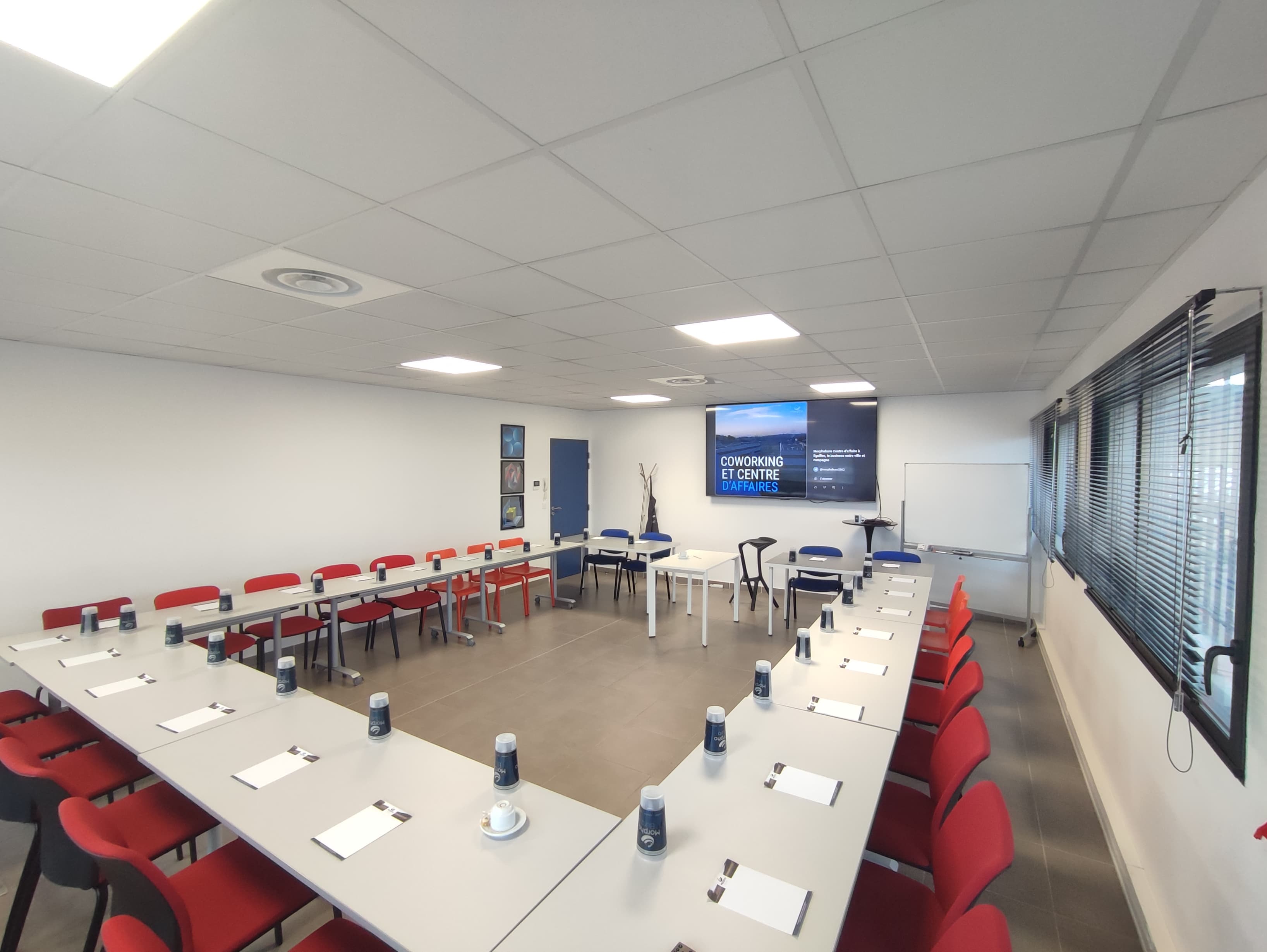 Salle de Réunion Salle de Réunion