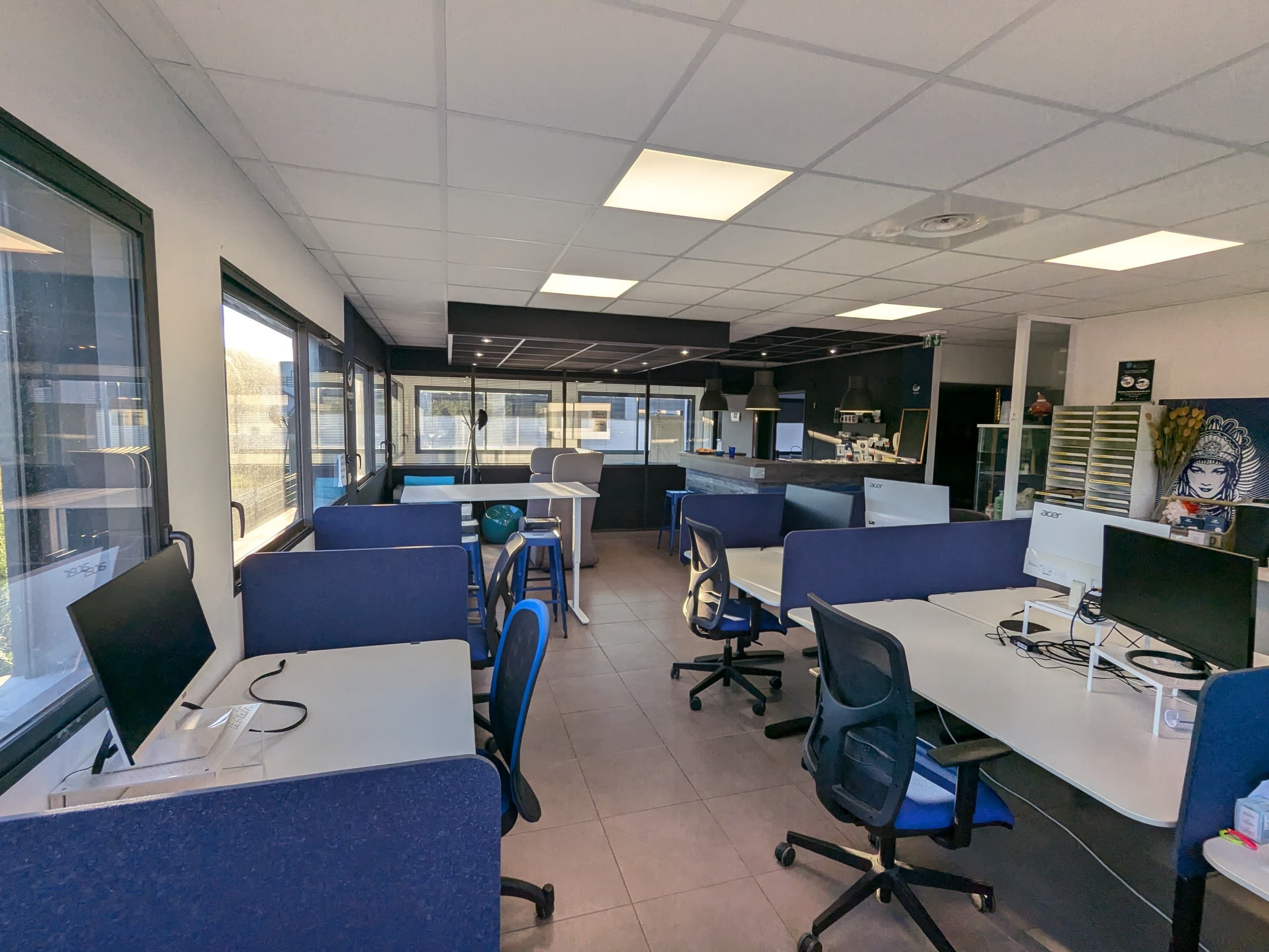 Espace COWORKING Espace COWORKING