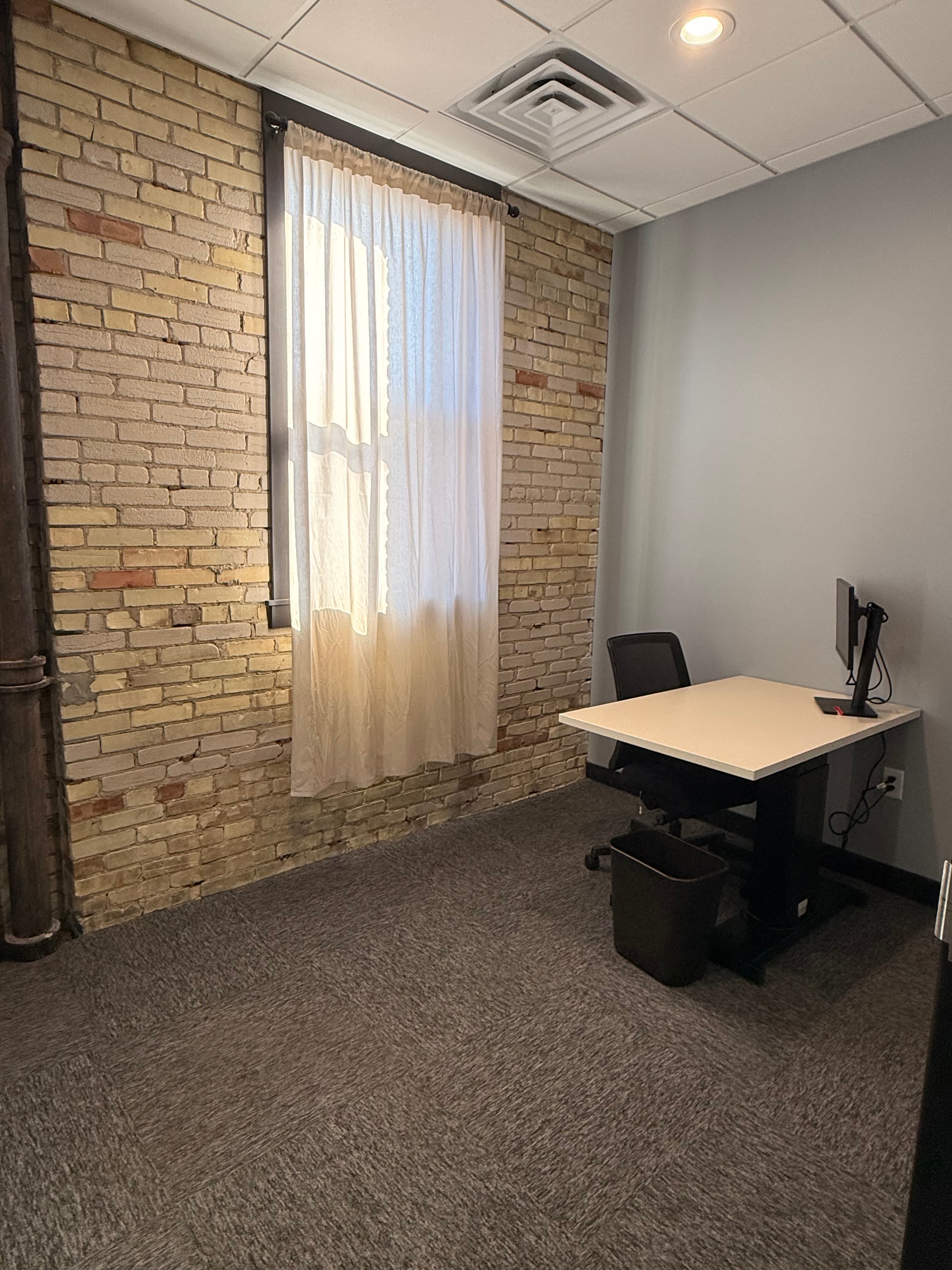 Private Office Private Office