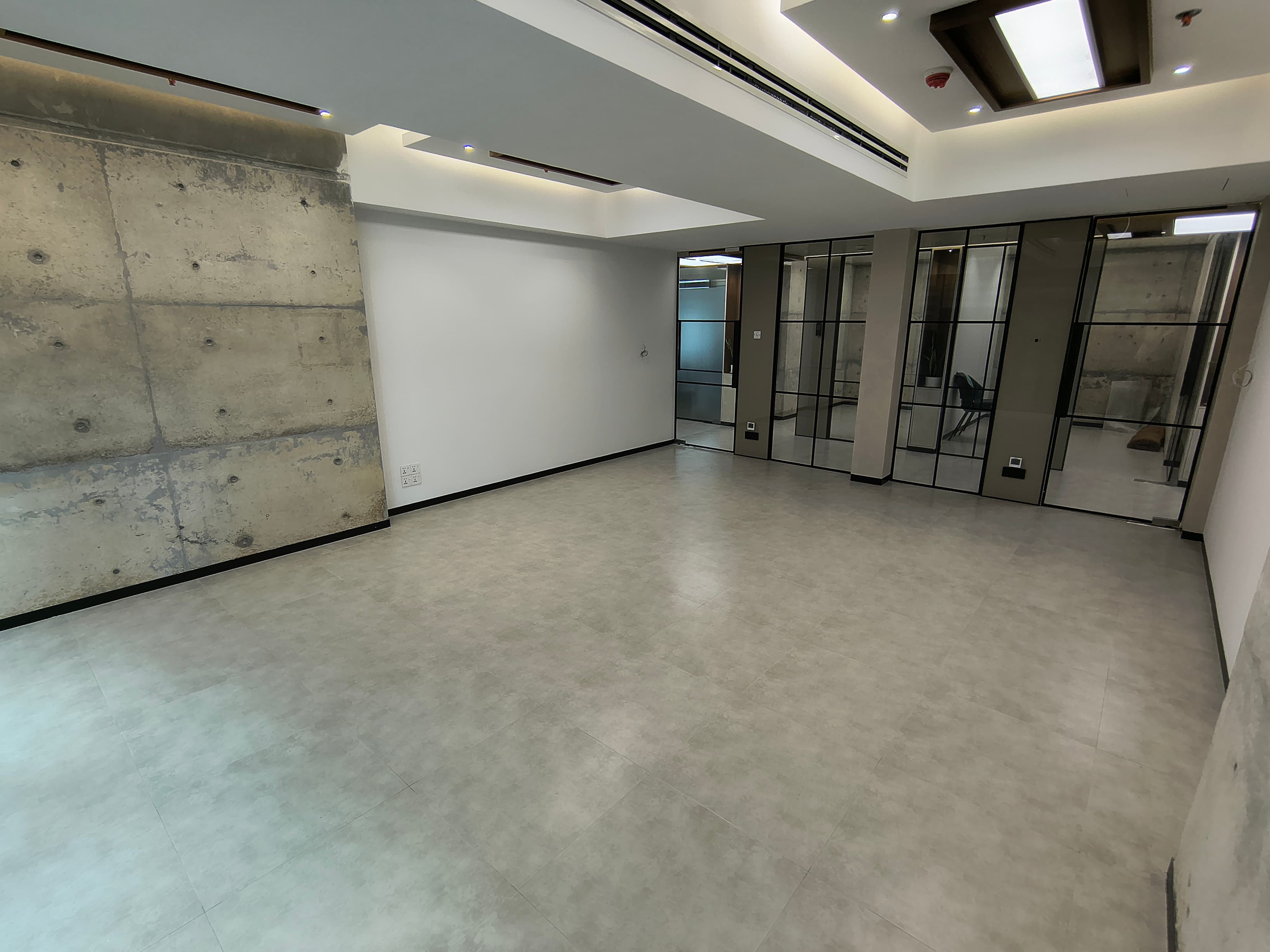 Moar Worksuites Moar Worksuites
