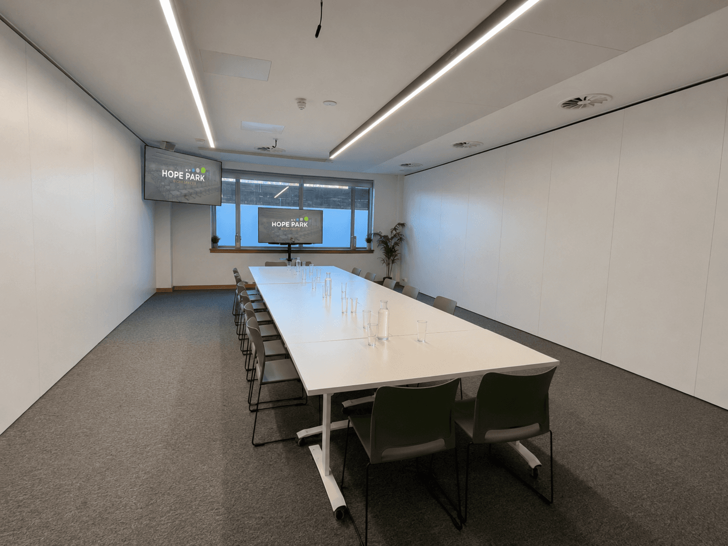 meeting room meeting room