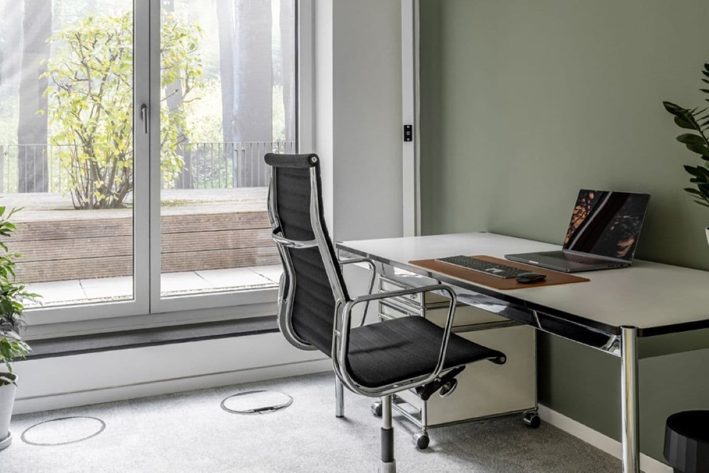 Private Office Private Office