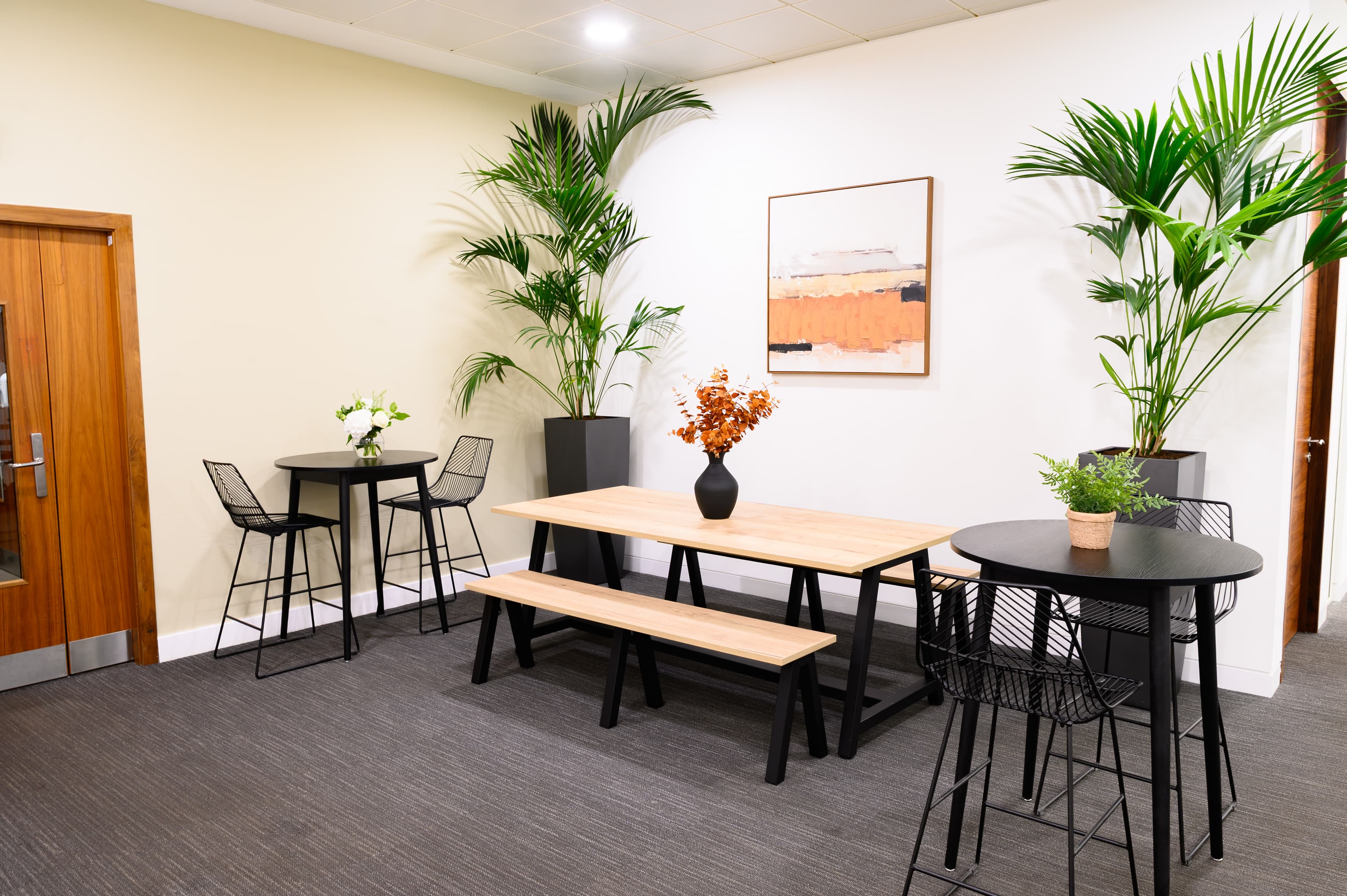 Breakout Space Breakout Space