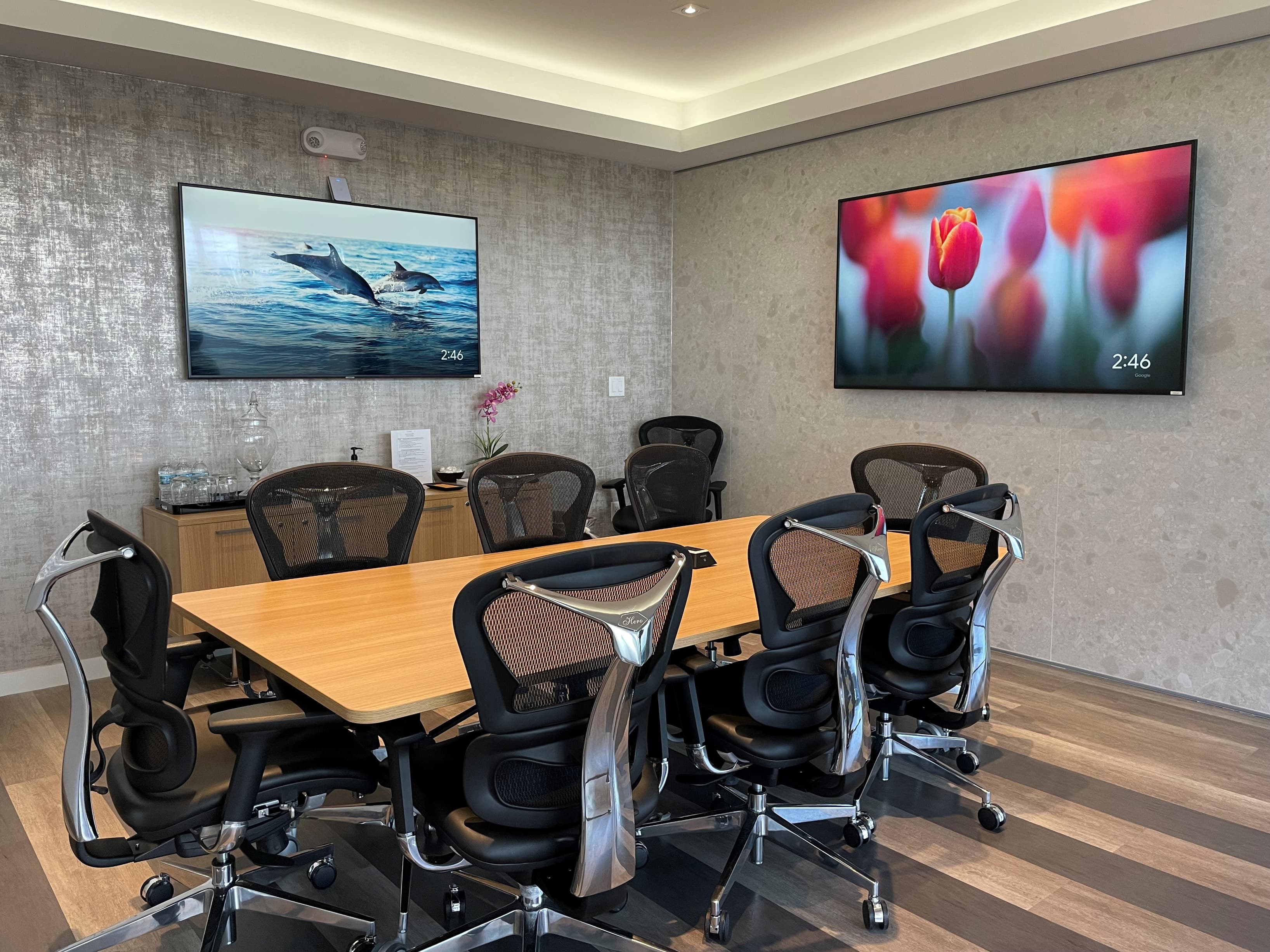 Medium Meeting Room Medium Meeting Room