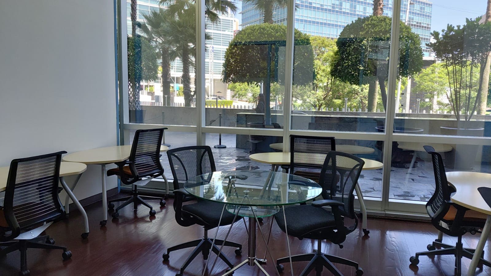 Private Office Private Office