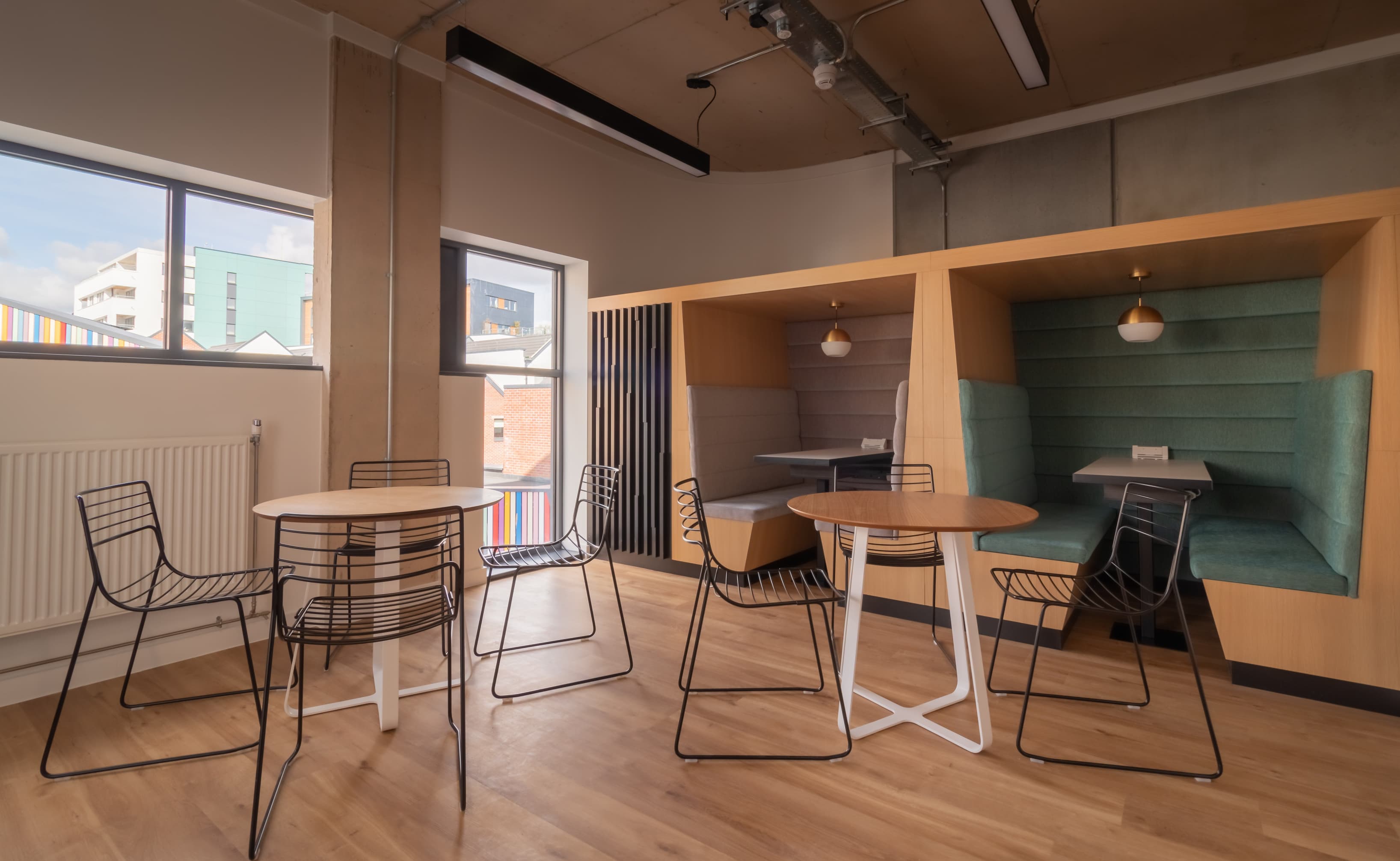 Breakout/Lounge Space Breakout/Lounge Space