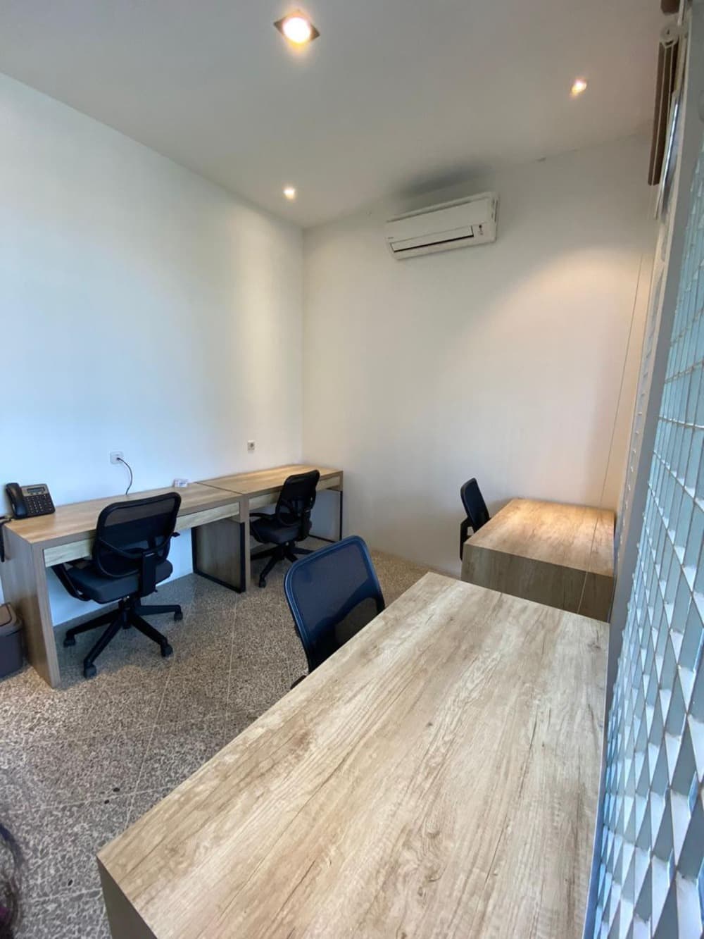 Private Office Private Office