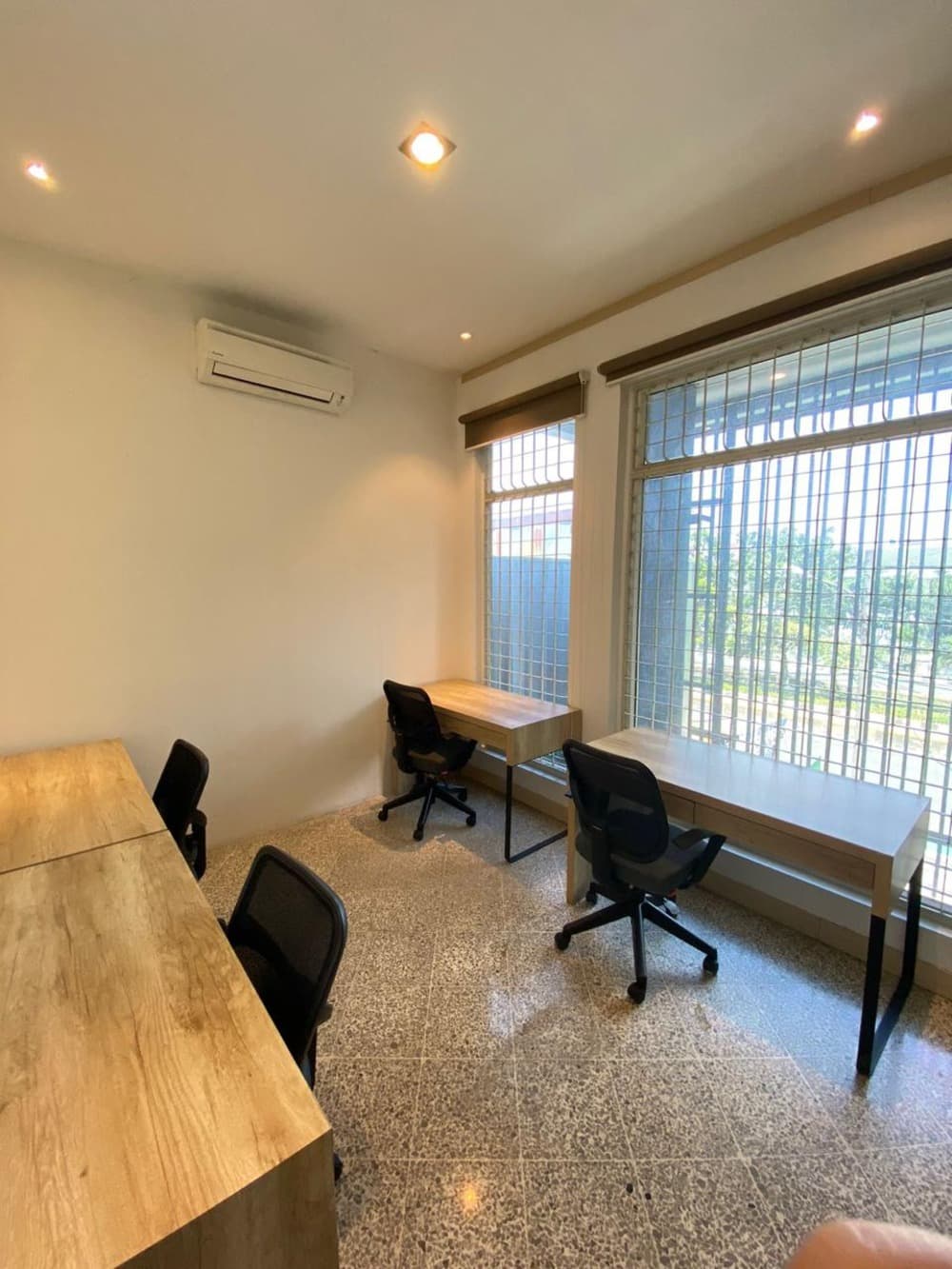 Private Office Private Office