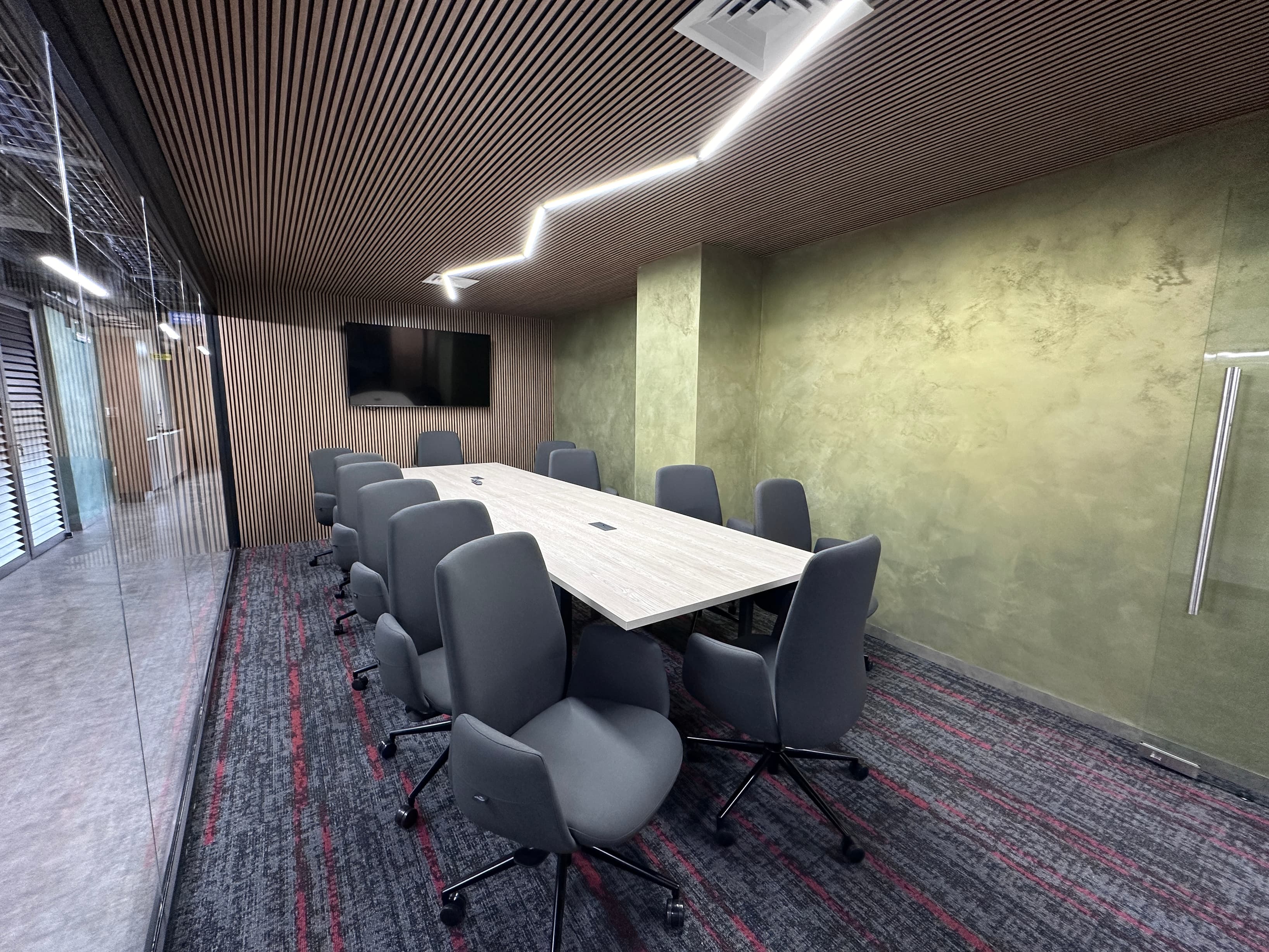 115049-115049-761629.jpg 115049-115049-761629.jpg