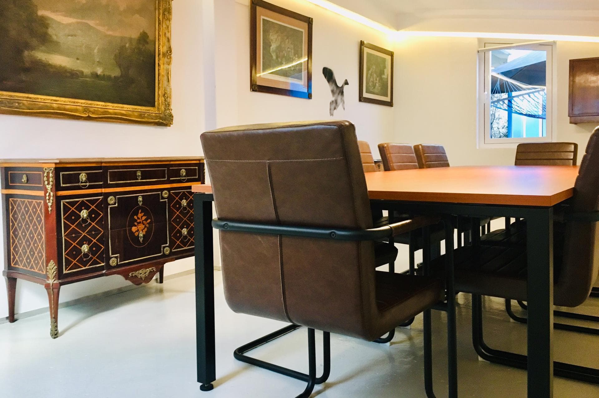 Meeting room Meeting room