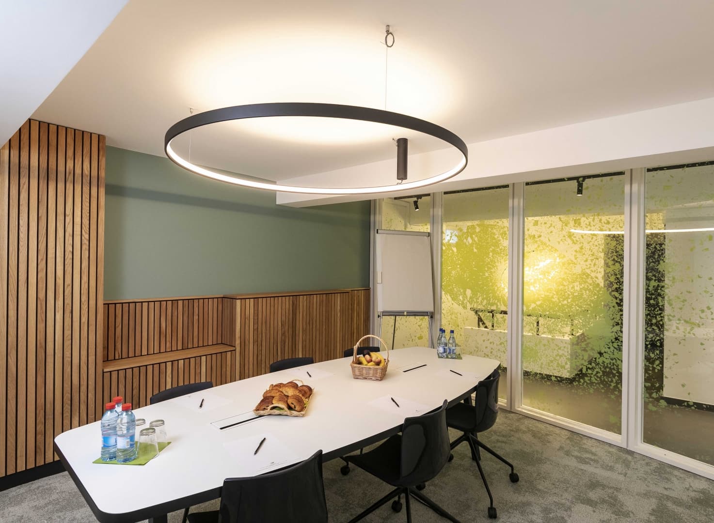 Meeting room Meeting room