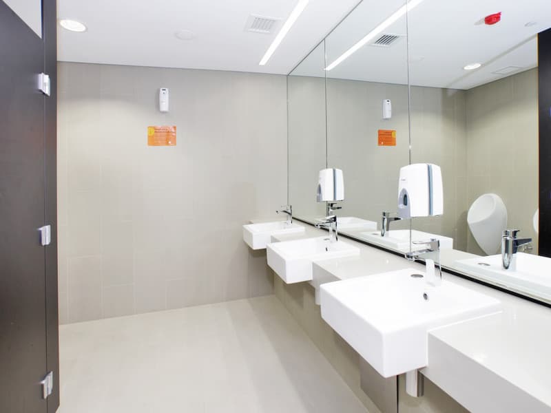 Toilets/ Bathroom Toilets/ Bathroom