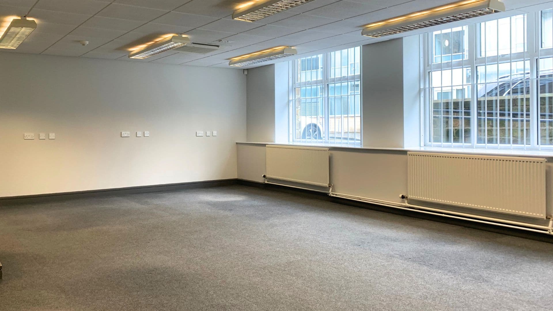 15095-15095-803766.jpg 15095-15095-803766.jpg