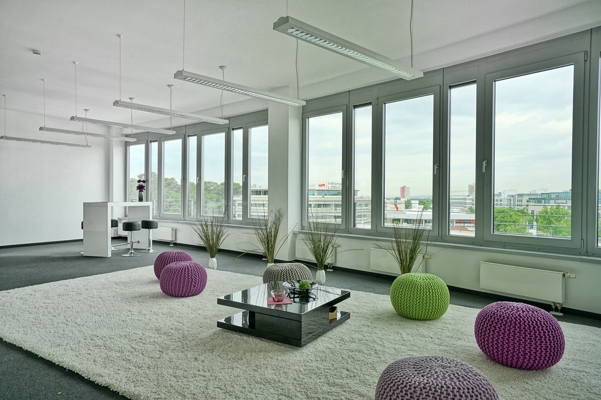 Breakout/Lounge Space Breakout/Lounge Space