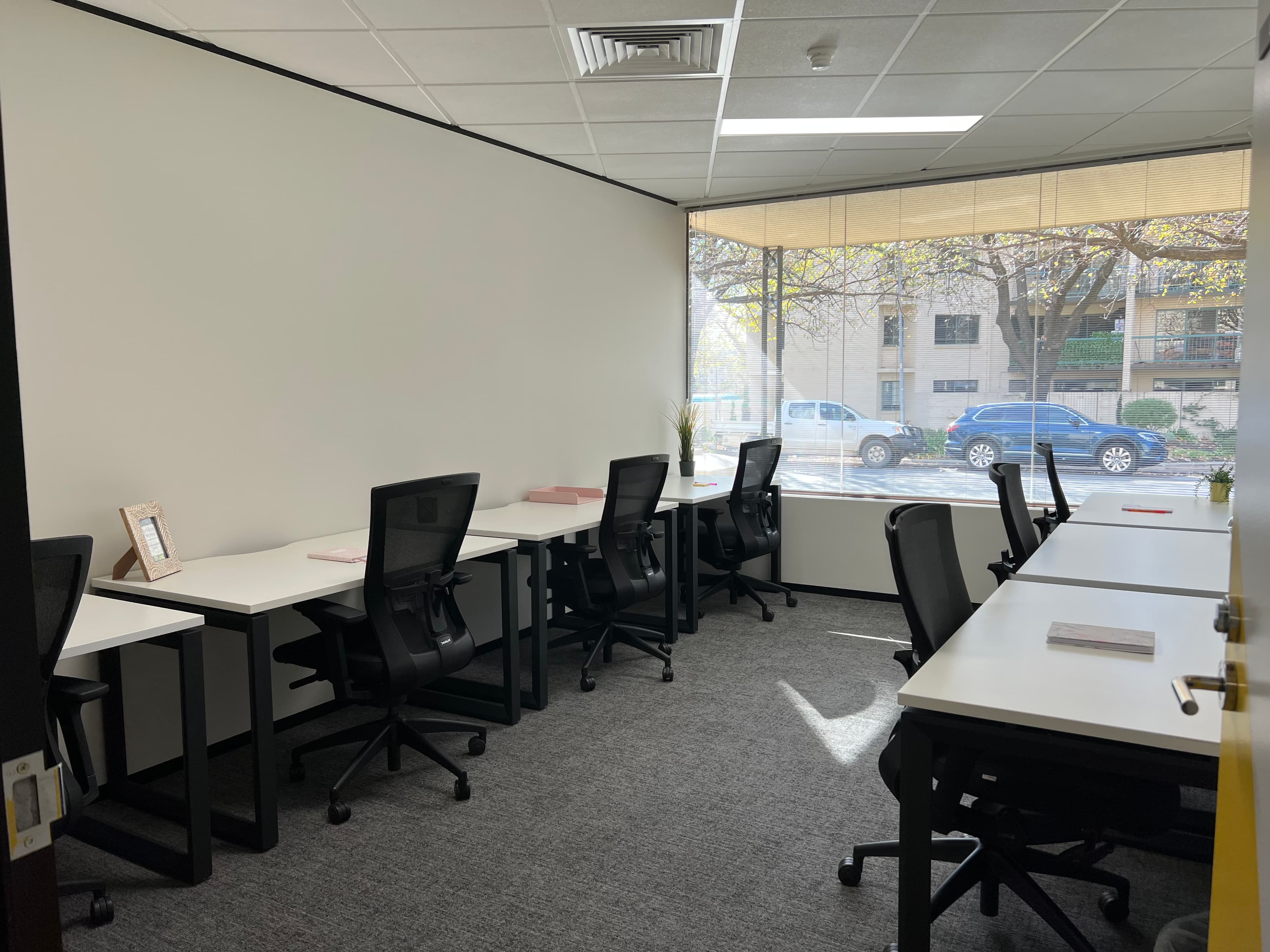 Window Private Office Window Private Office