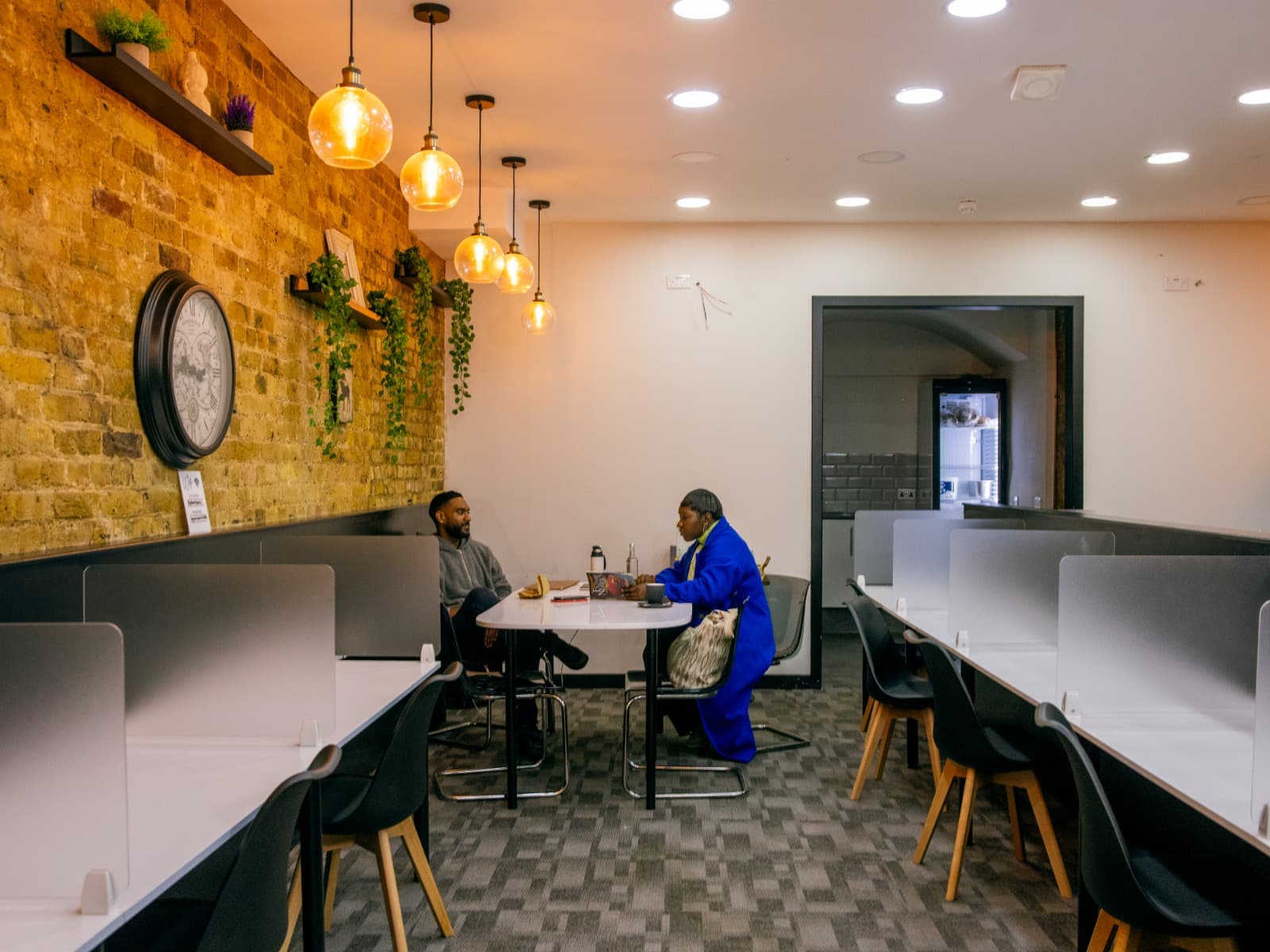 Seating area: Comfortable work desks and cozy lounge seating available Seating area: Comfortable work desks and cozy lounge seating available
