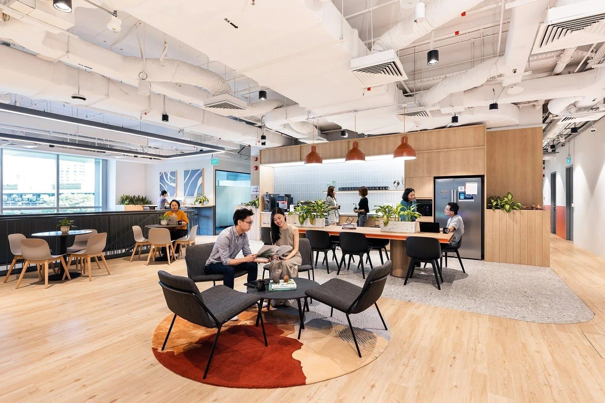 Breakout/Lounge Space Breakout/Lounge Space