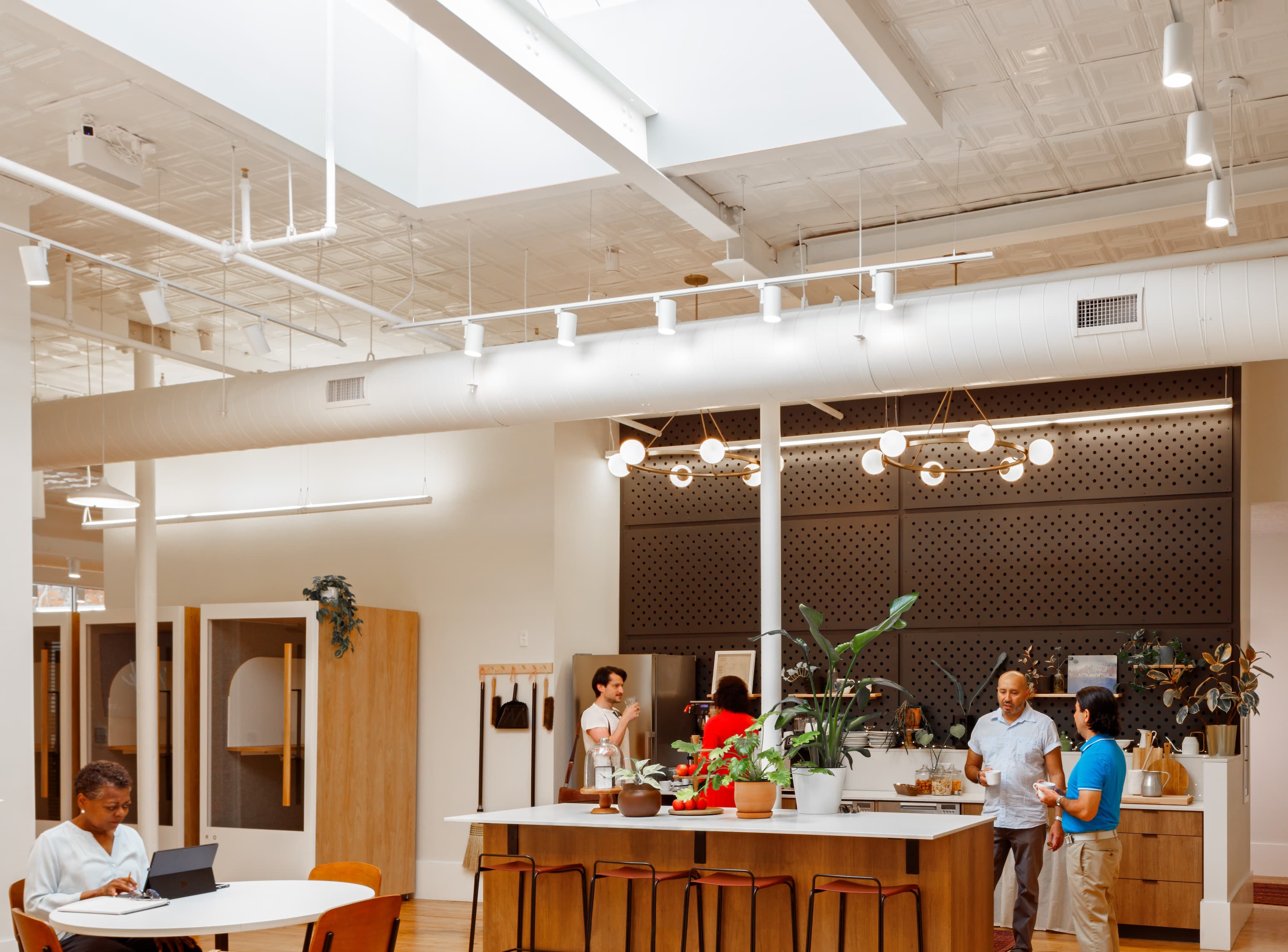 Café space with shared kitchen Café space with shared kitchen