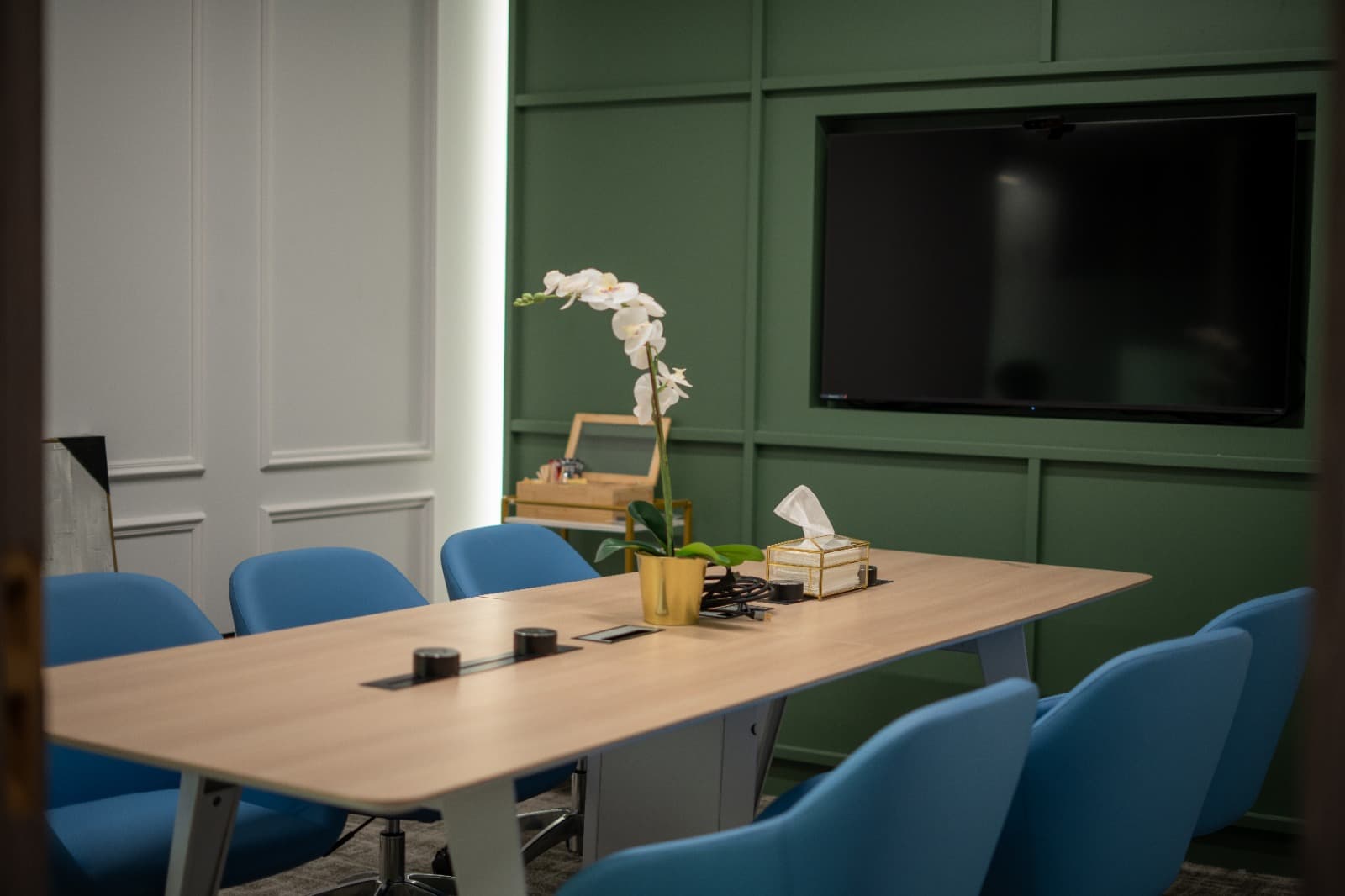 small meeting room small meeting room