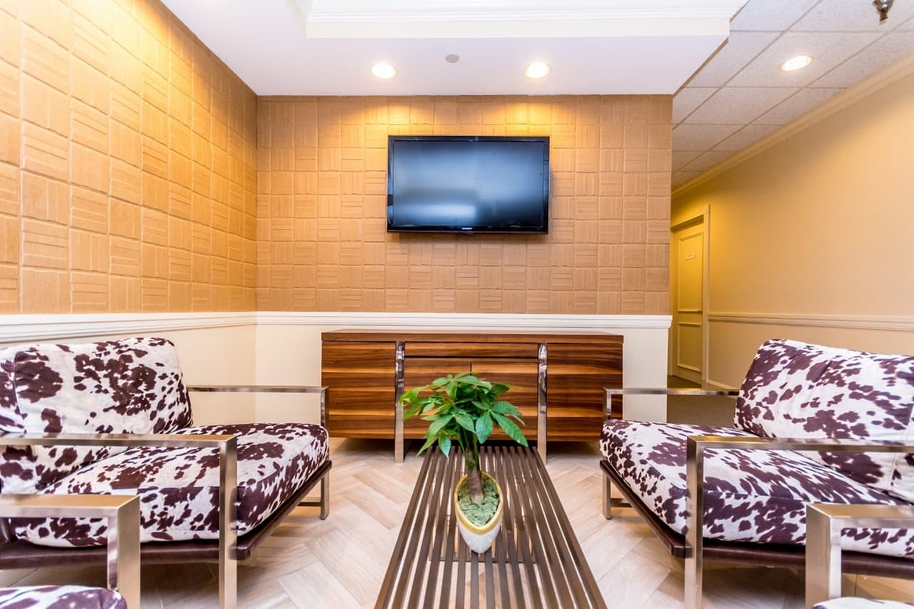 Breakout/Lounge Space Breakout/Lounge Space