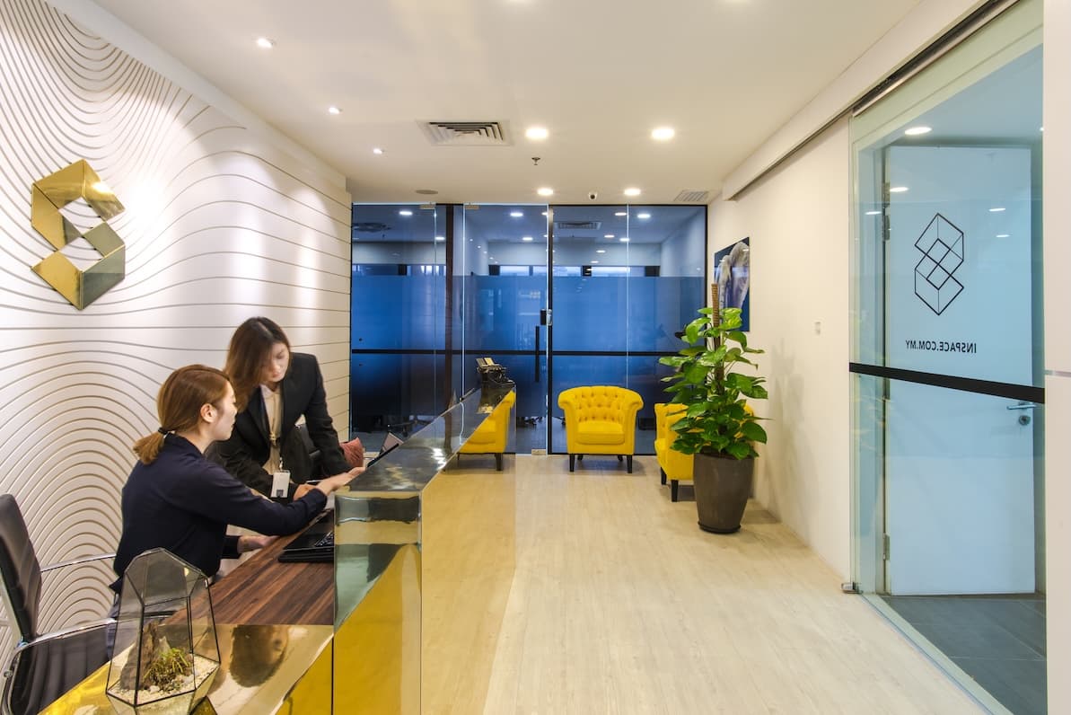INSPACE Front Desk INSPACE Front Desk